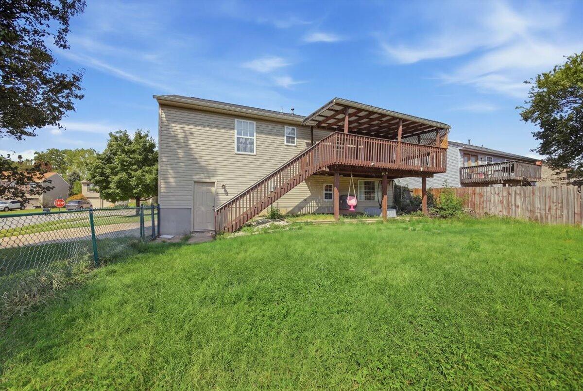 1837 Asbury Way Property Photo 3