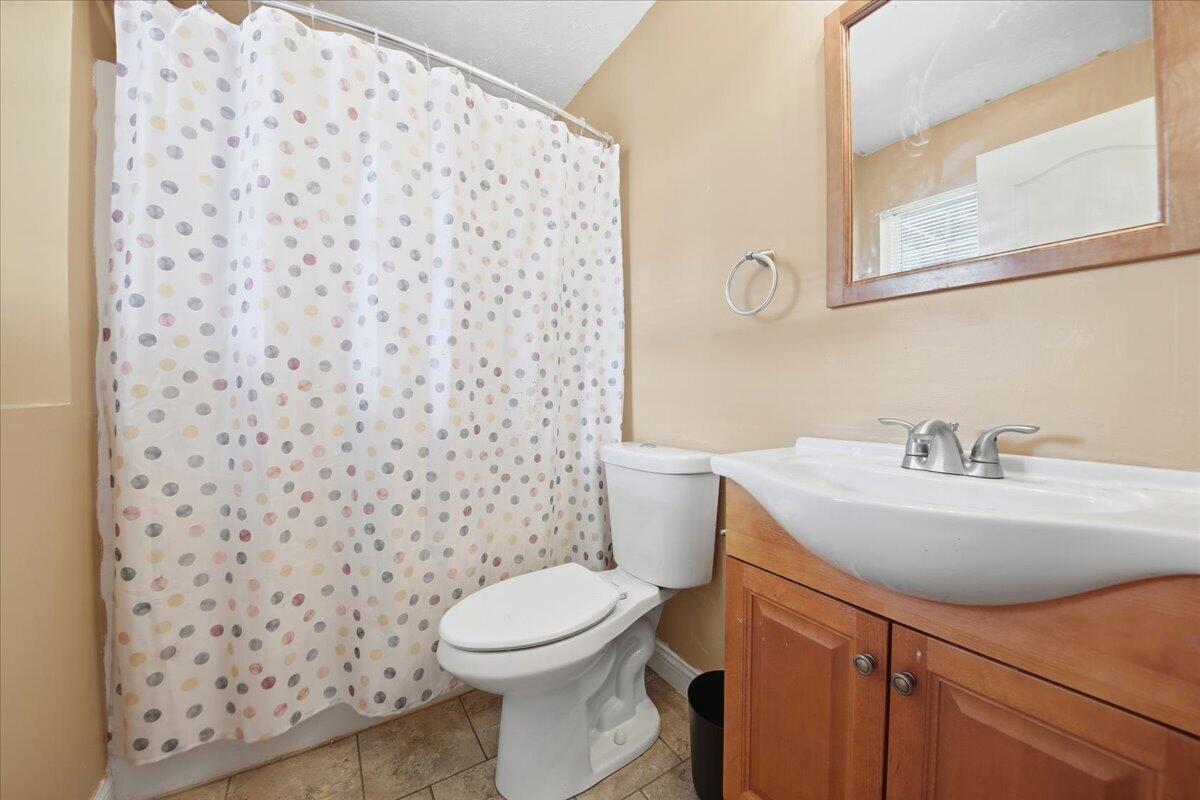 1837 Asbury Way Property Photo 24