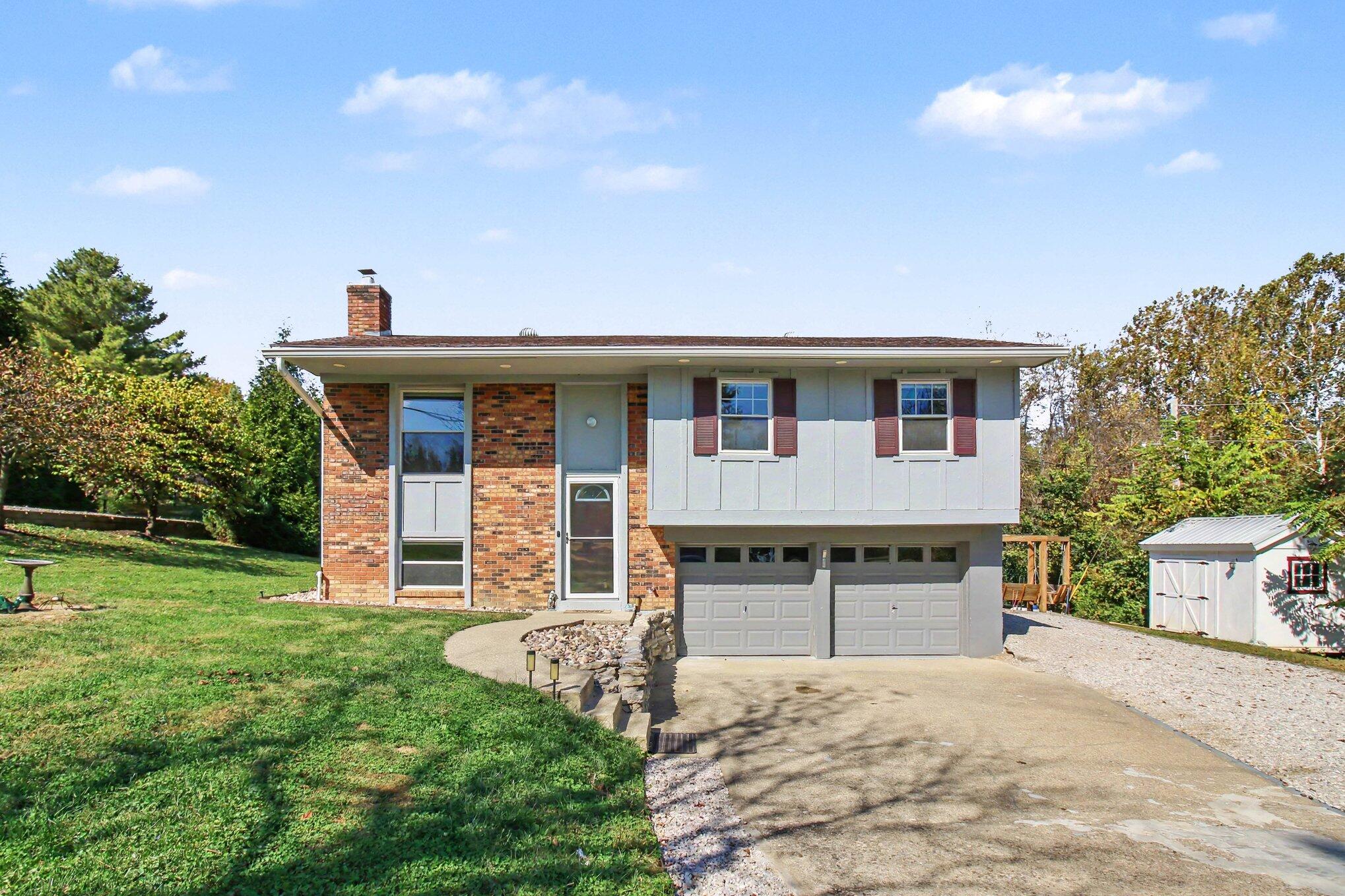 1721 Graves Road Property Photo 1