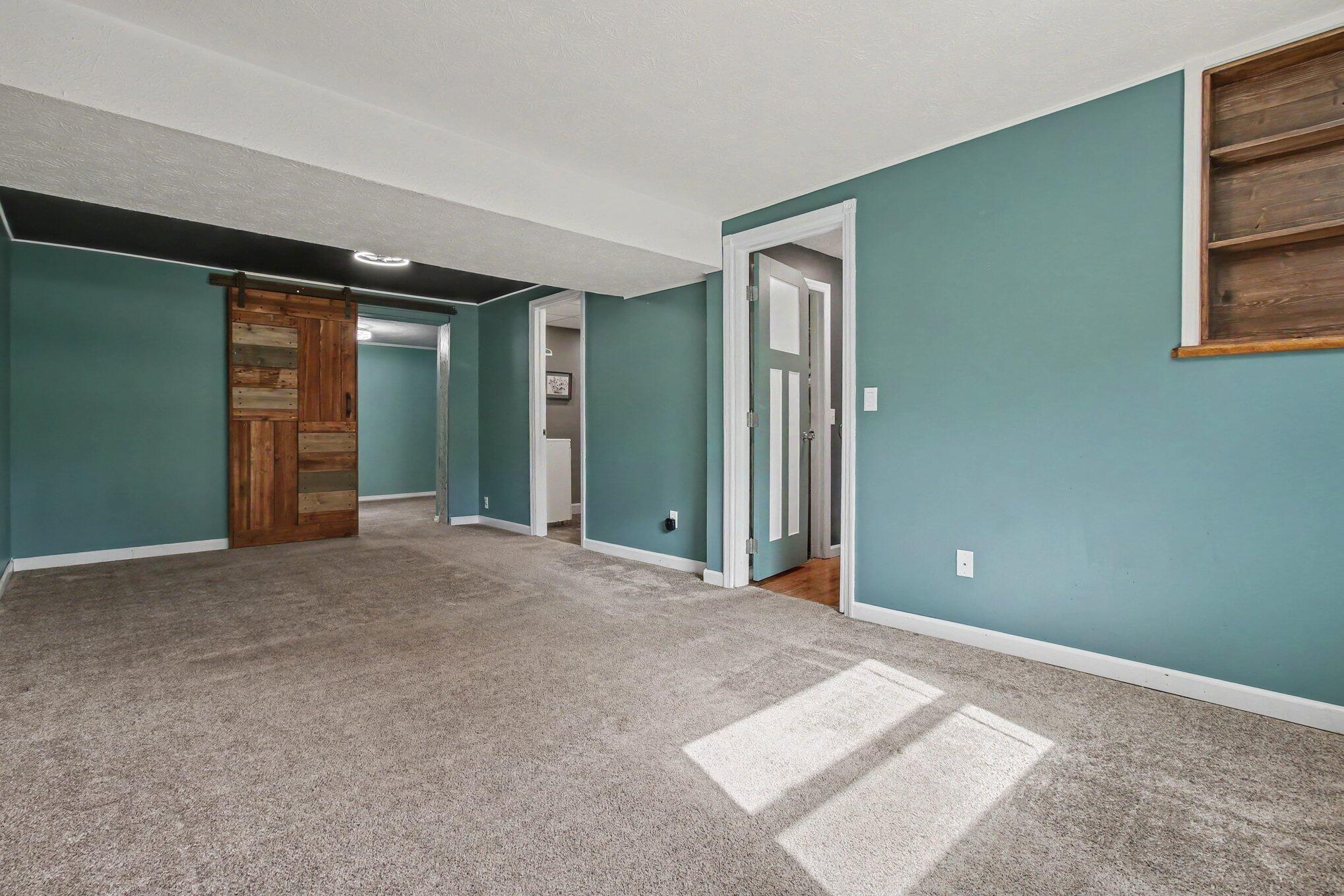1721 Graves Road Property Photo 22