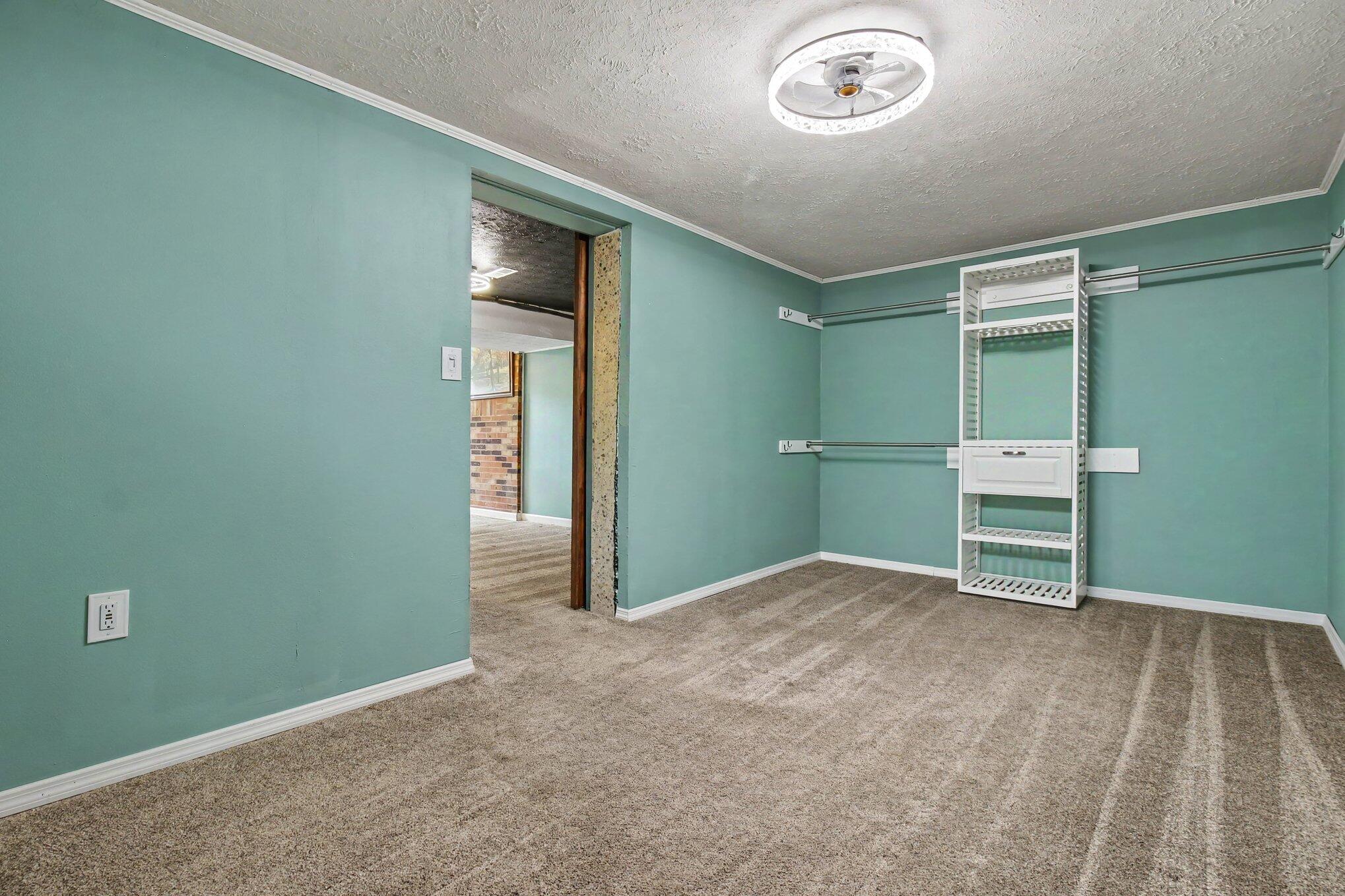 1721 Graves Road Property Photo 24