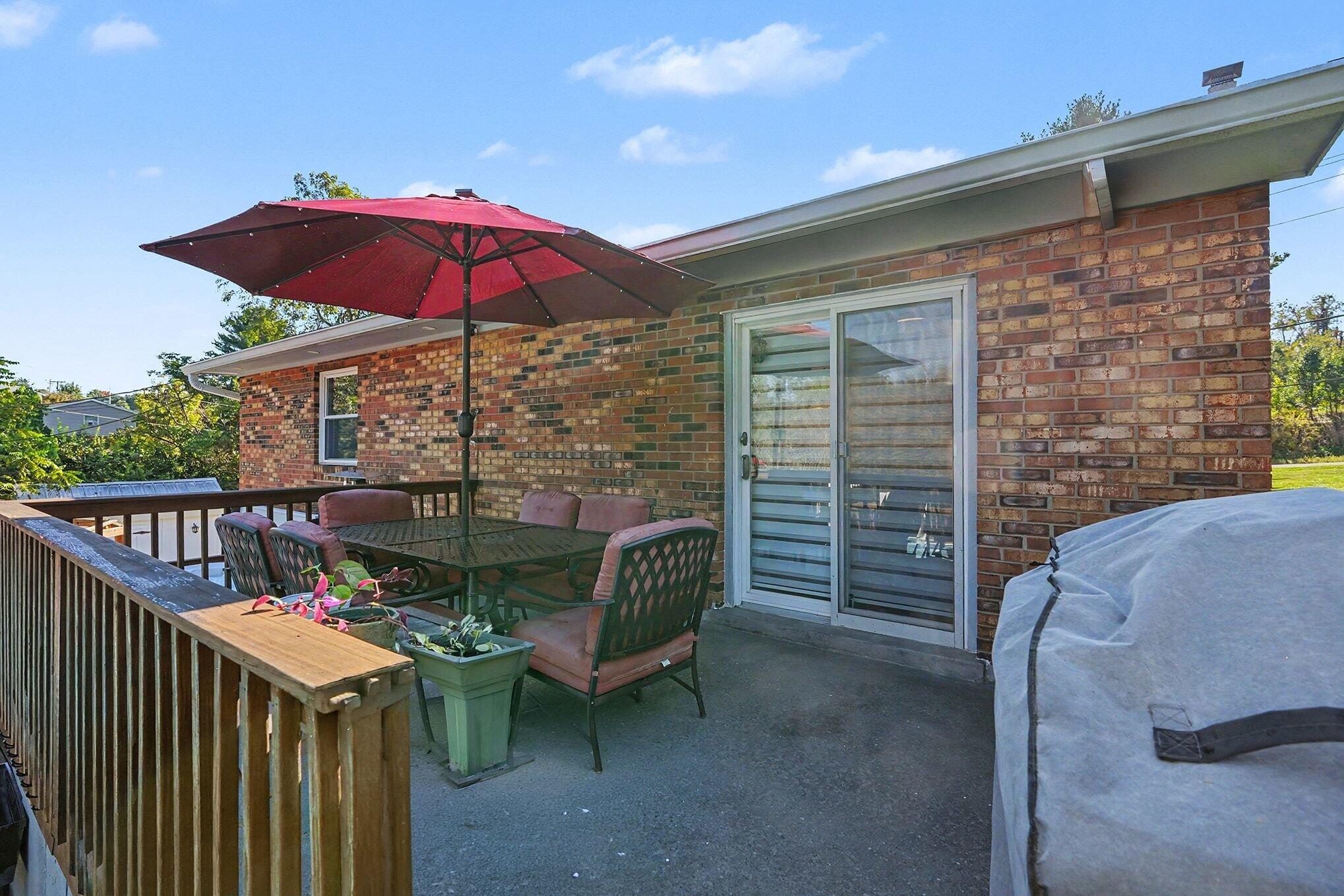 1721 Graves Road Property Photo 28