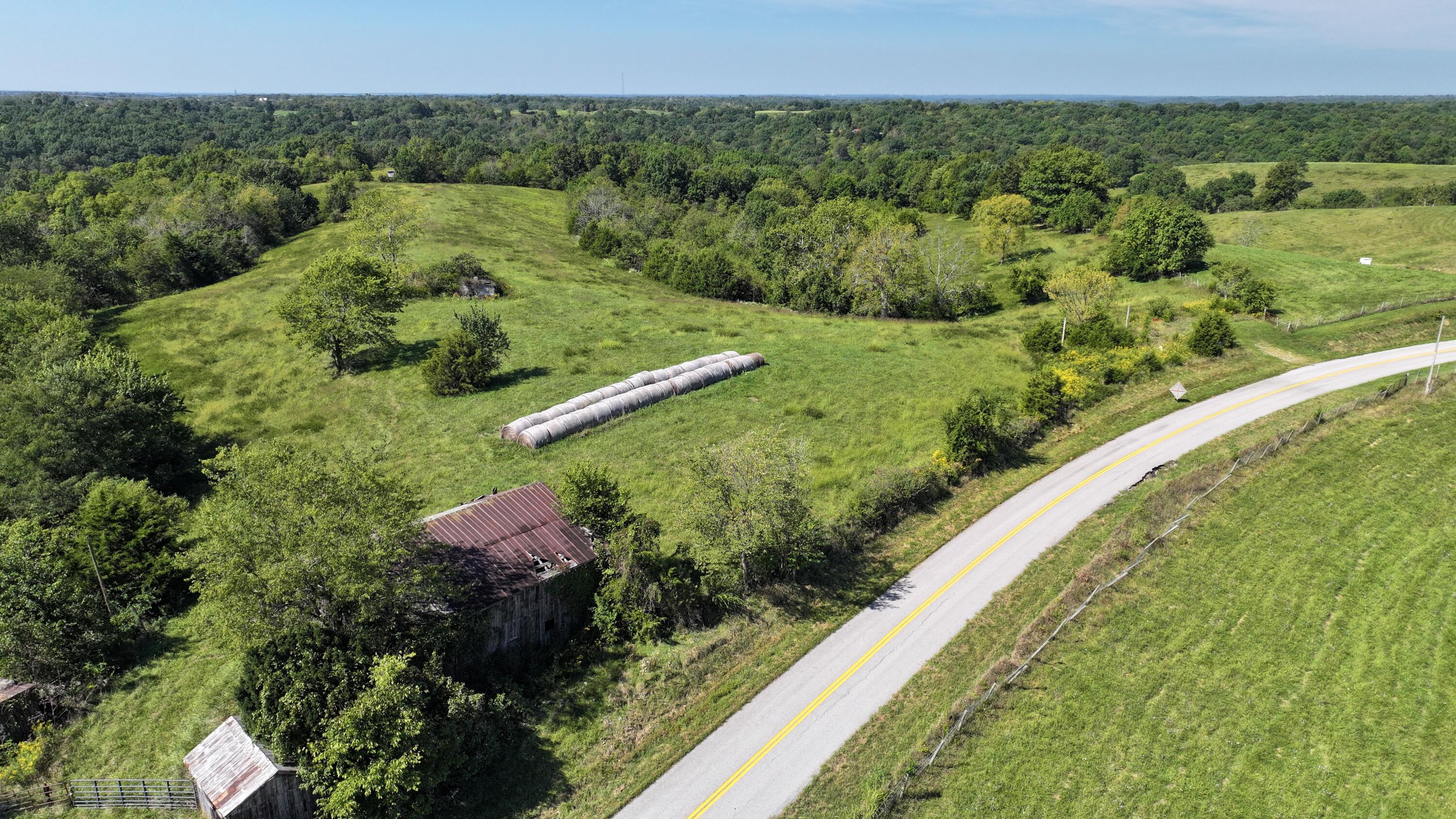 2470 Southfork Road Property Photo 29