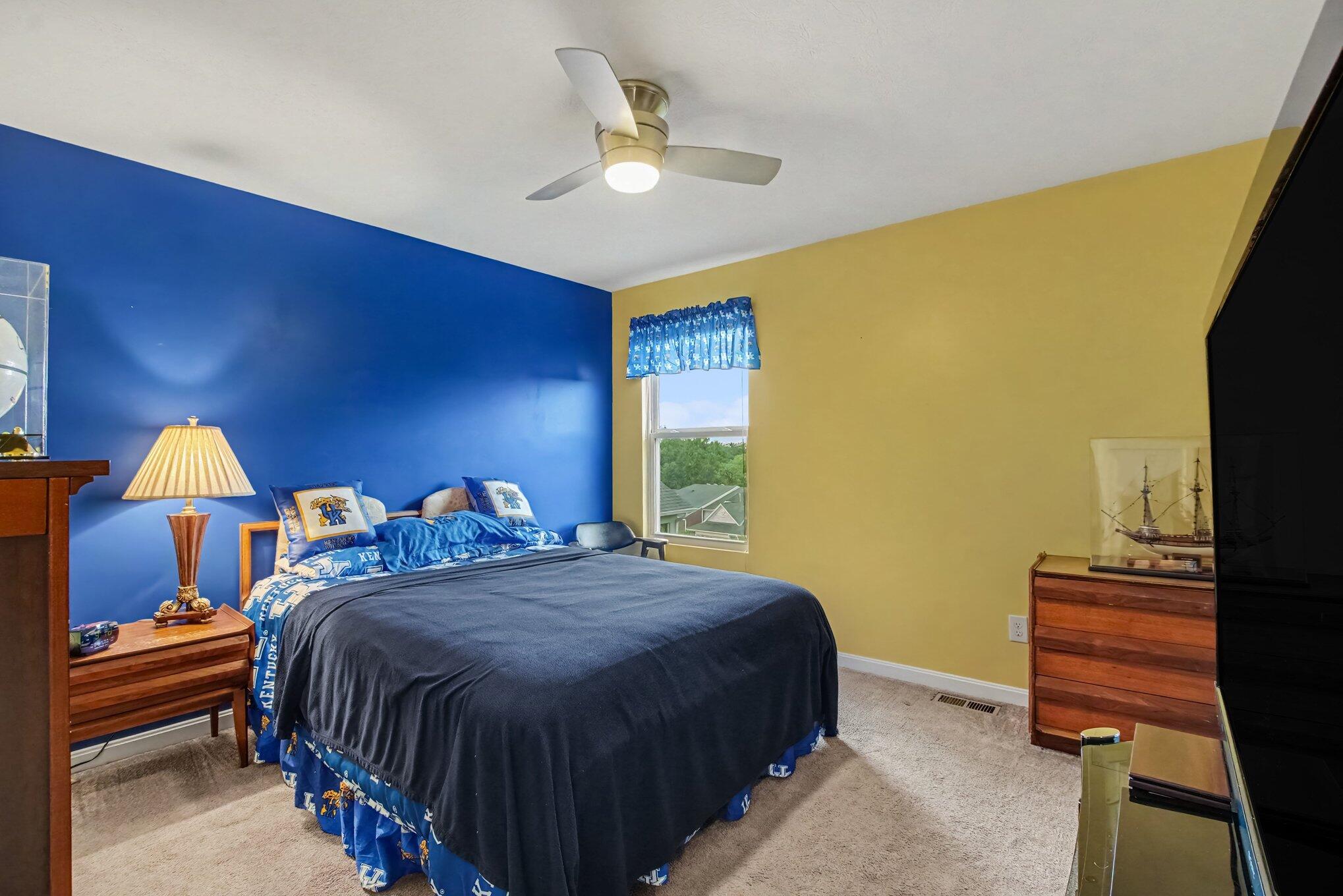933 Hawkshead Lane Property Photo 18