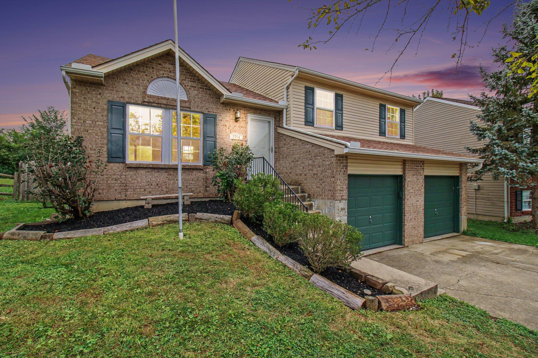 2704 Berwood Lane Property Photo 1