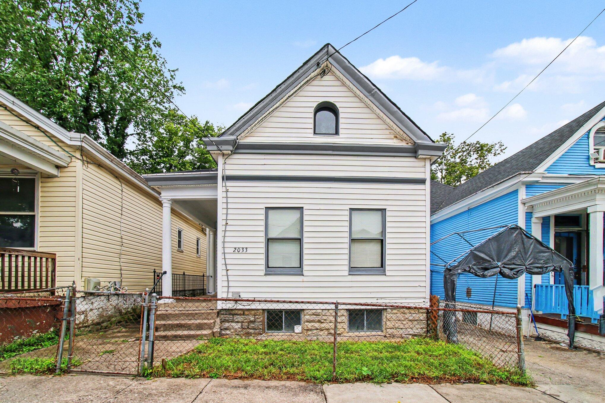 2033 Mackoy Street Property Photo 1