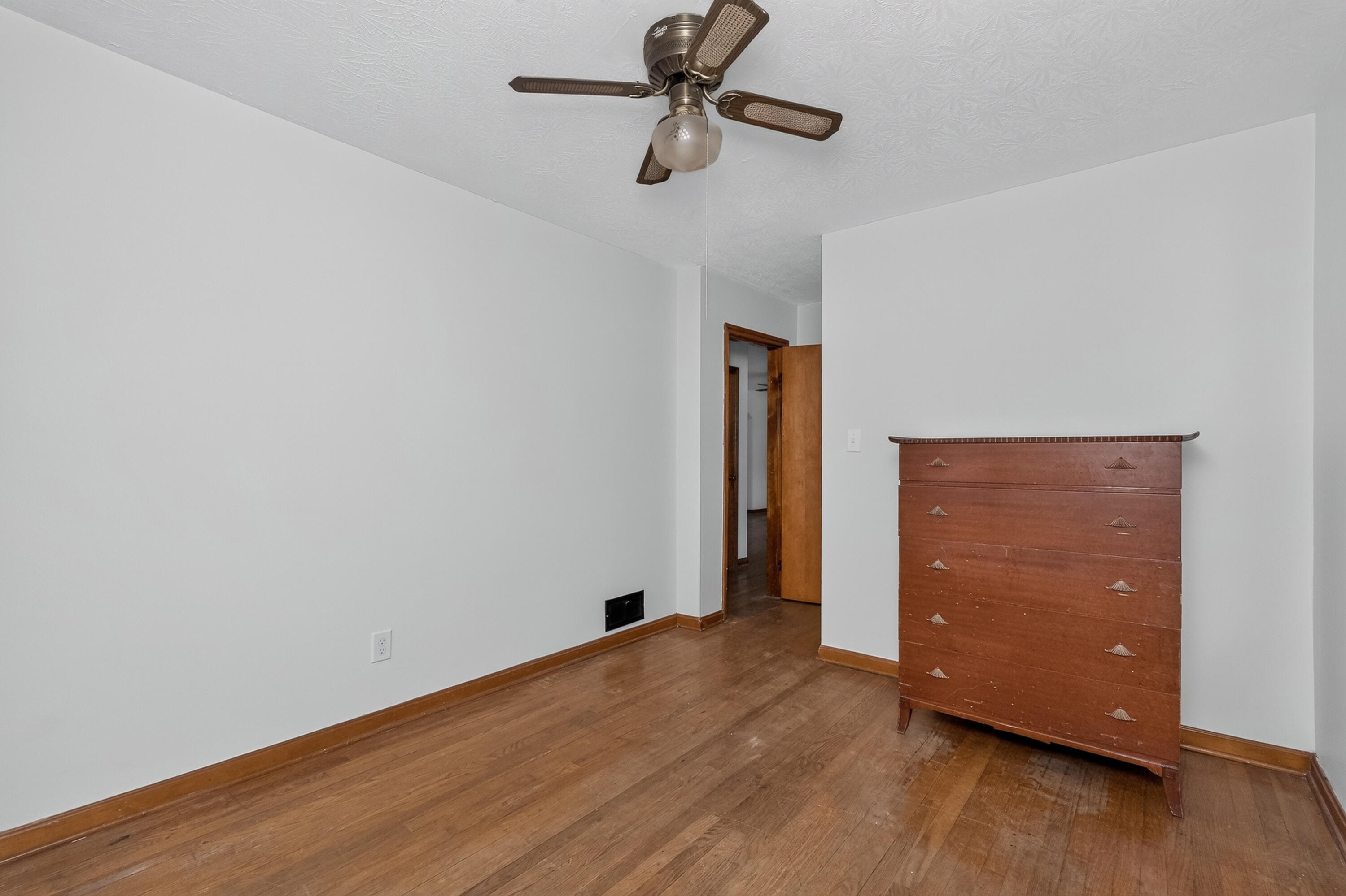 24 Cardinal Place Property Photo 15