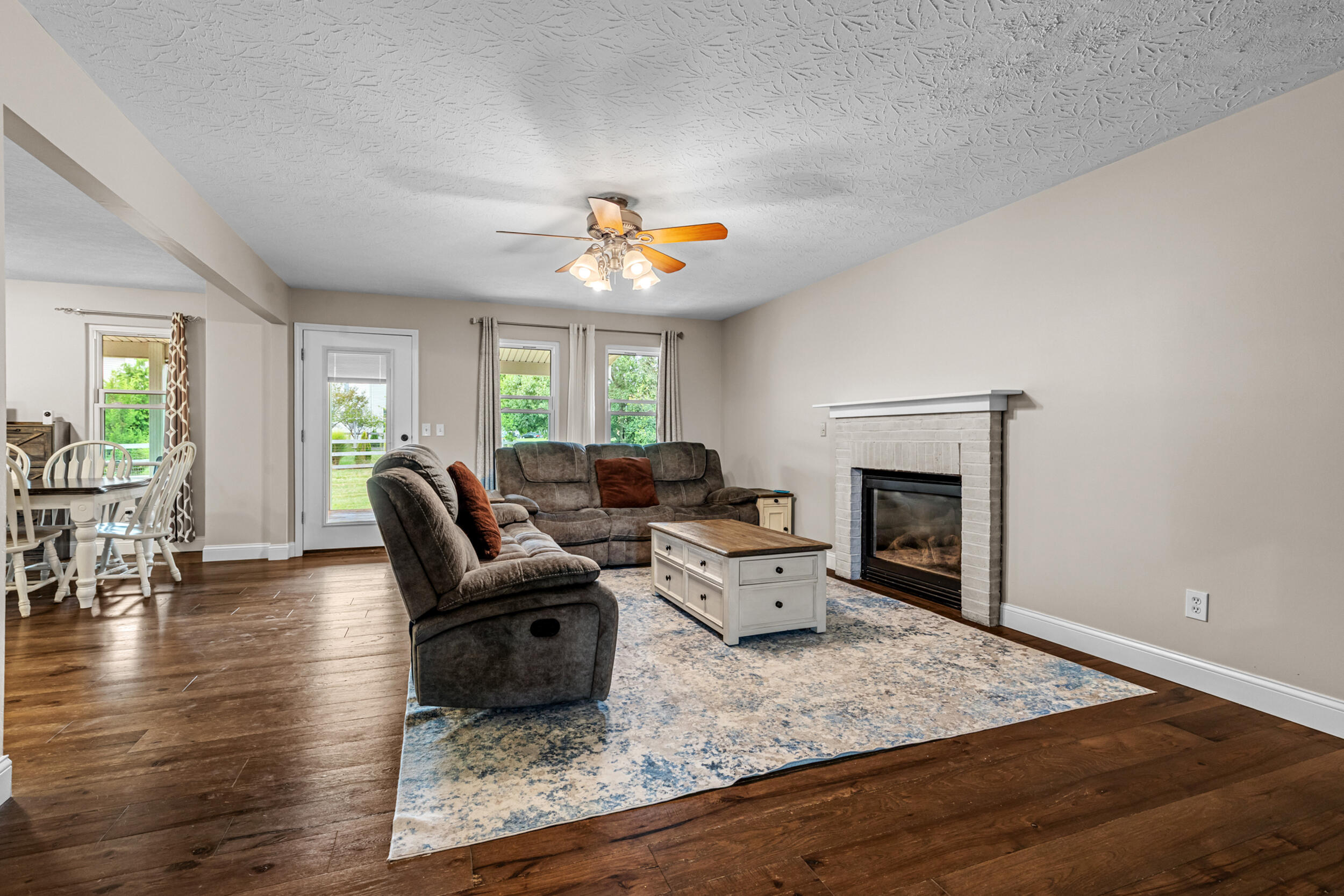1714 Pickett Run Property Photo 3