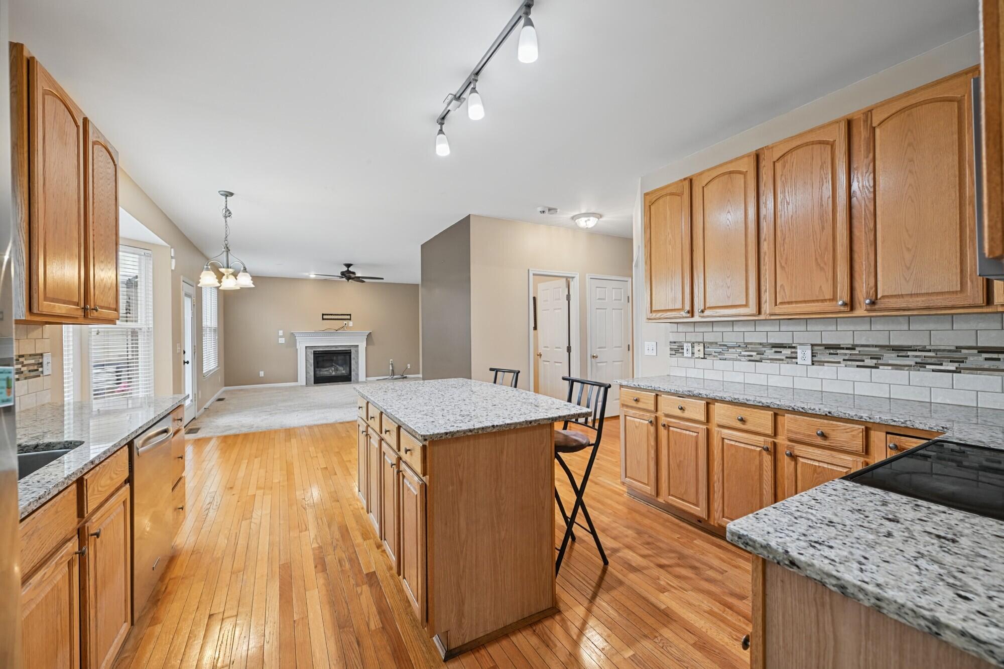 9205 Mill Way Property Photo 3