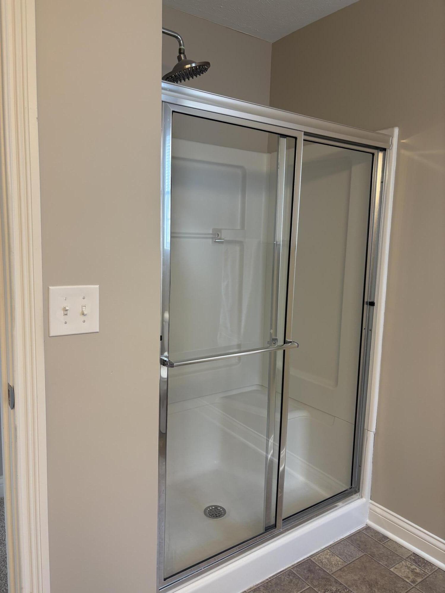615 Ivy Ridge Drive Property Photo 18