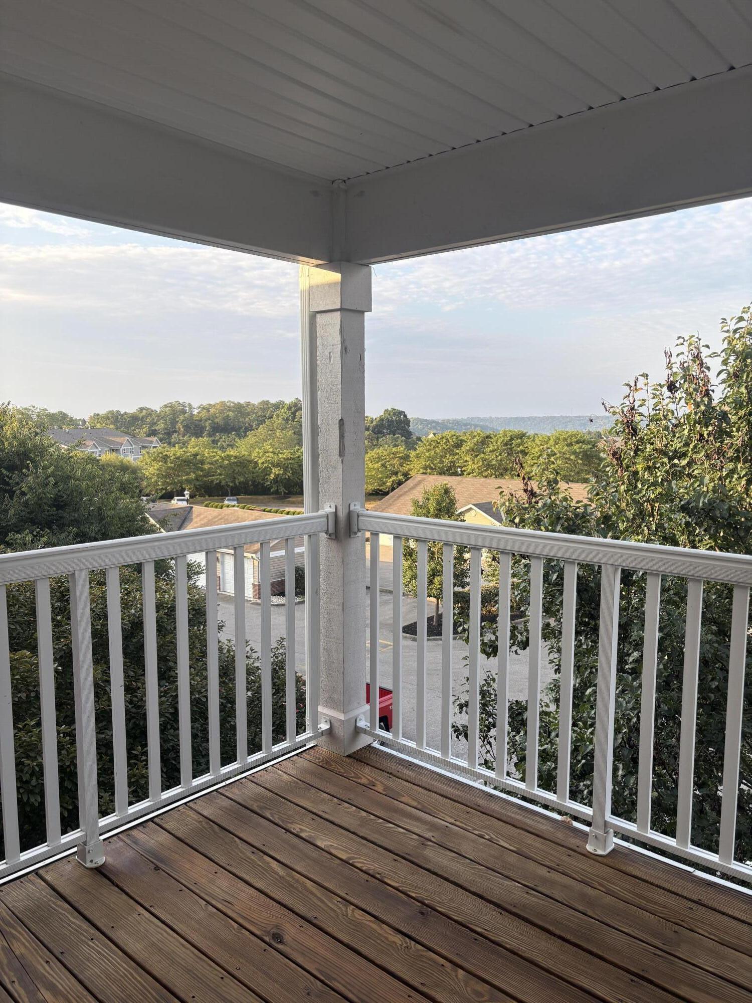 615 Ivy Ridge Drive Property Photo 21