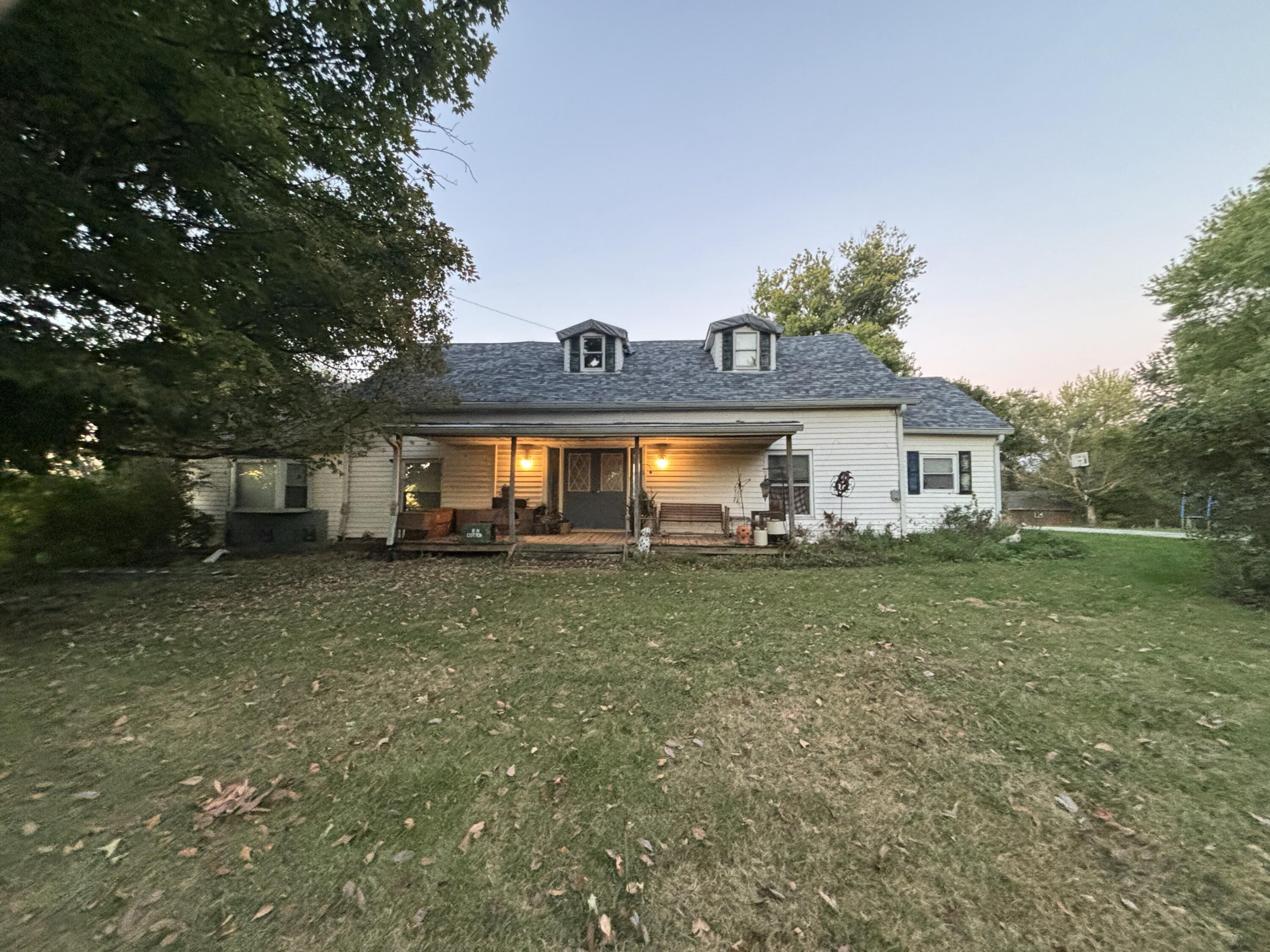 1385 Lebanon Road Property Photo 1