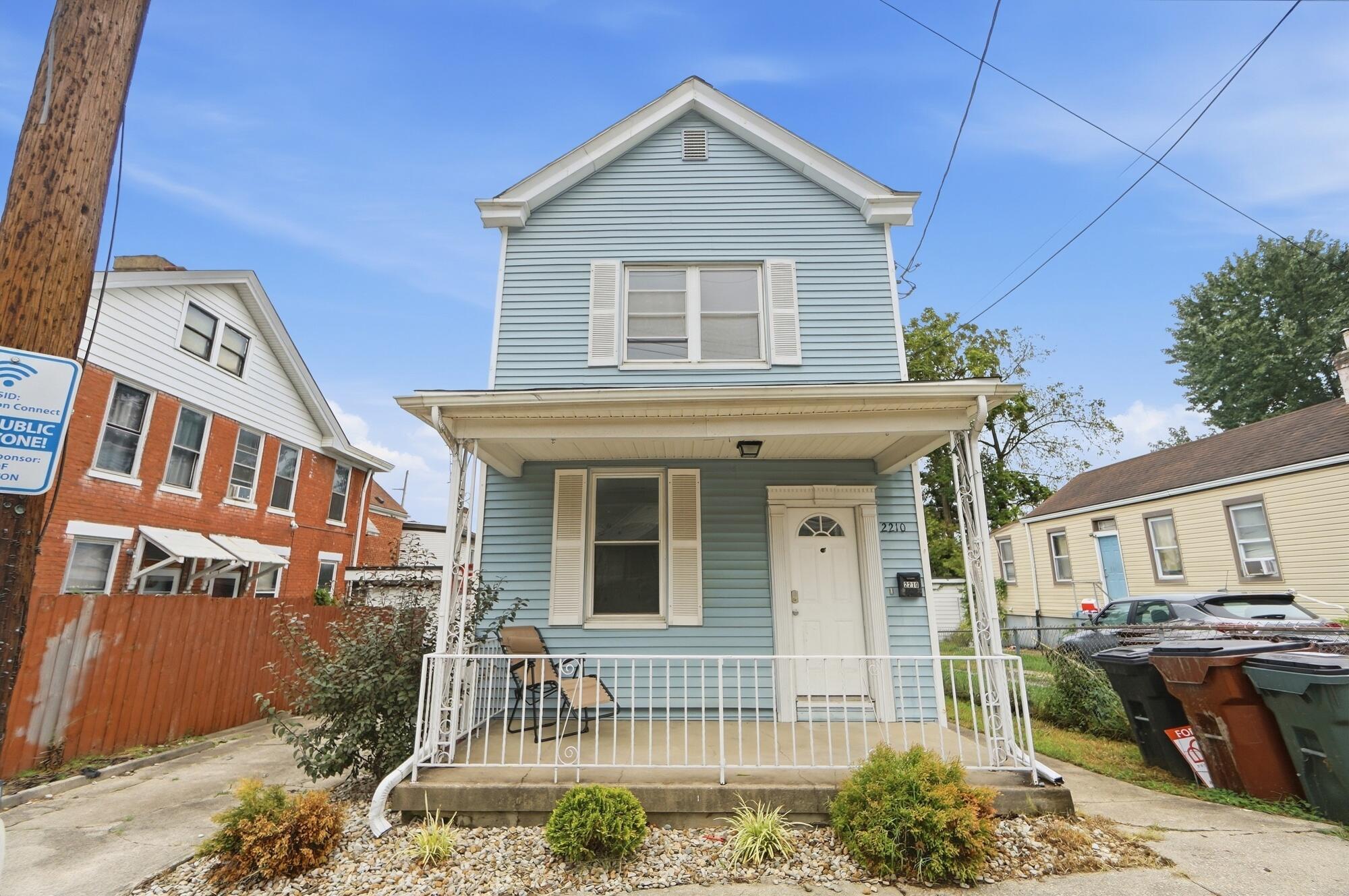 2210 Busse Street Property Photo 1