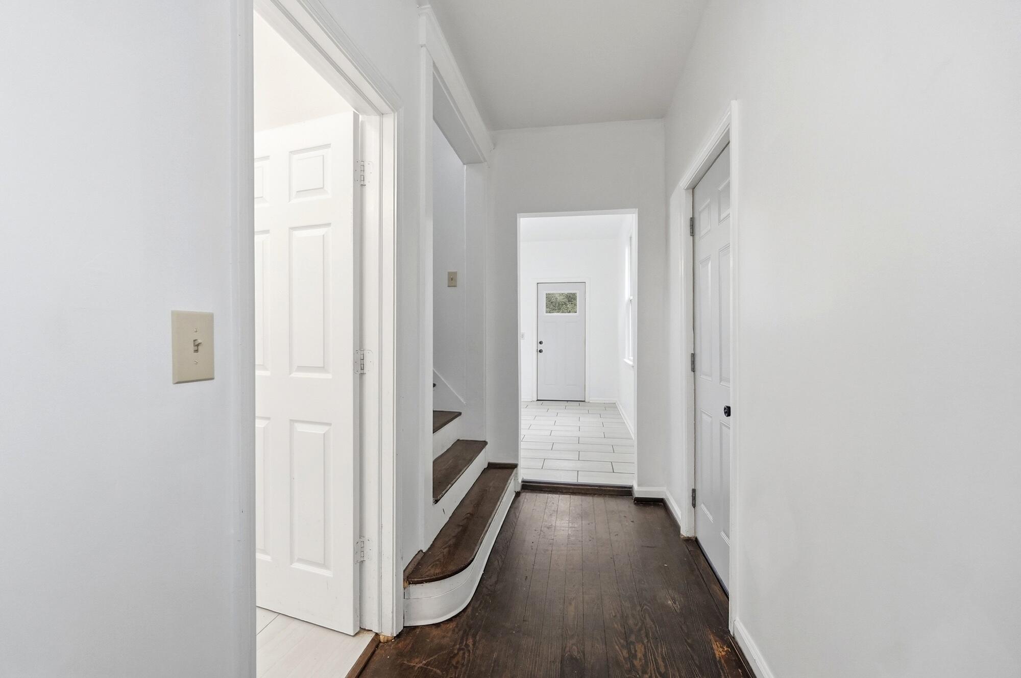 2210 Busse Street Property Photo 14
