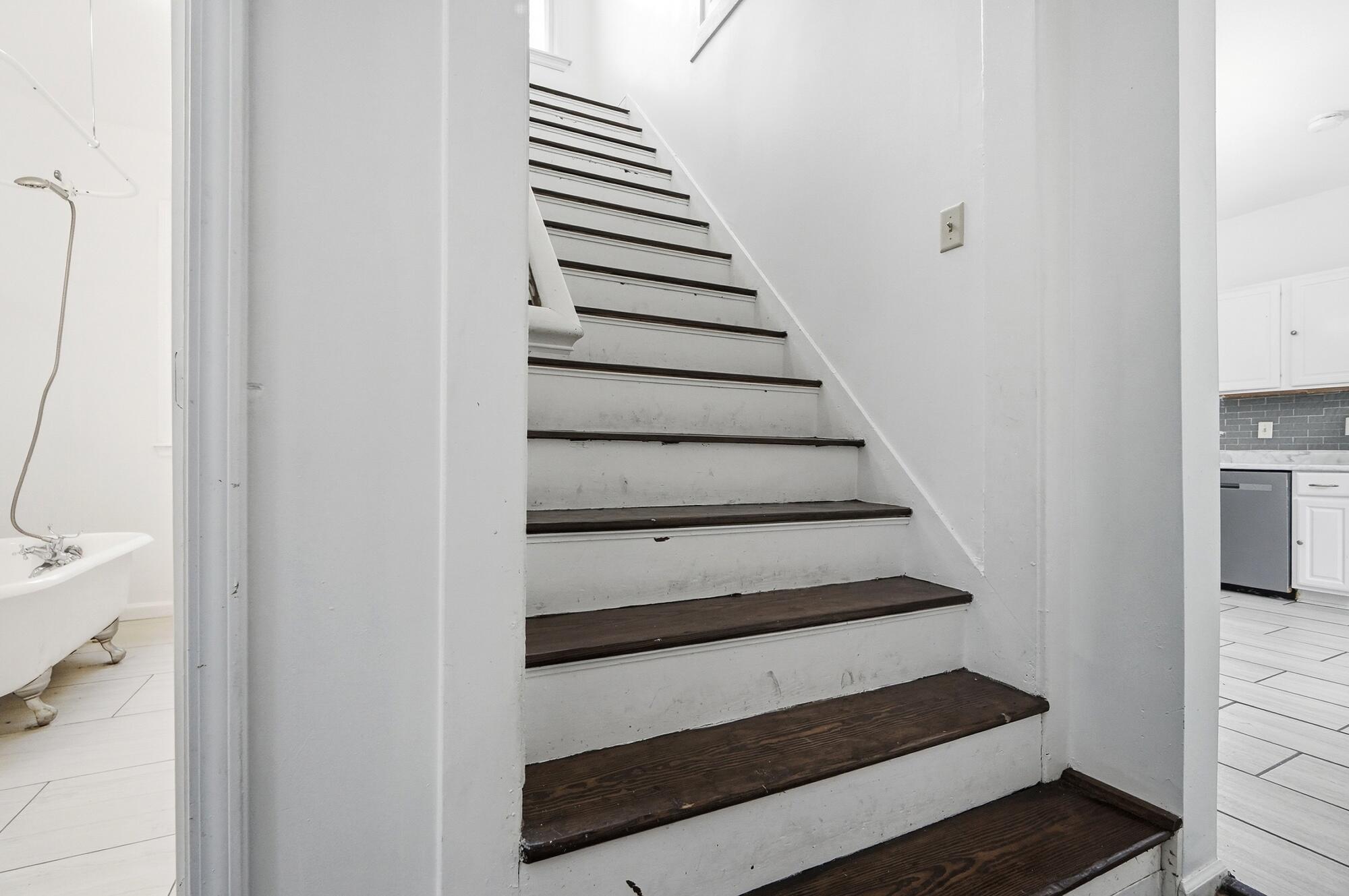 2210 Busse Street Property Photo 23