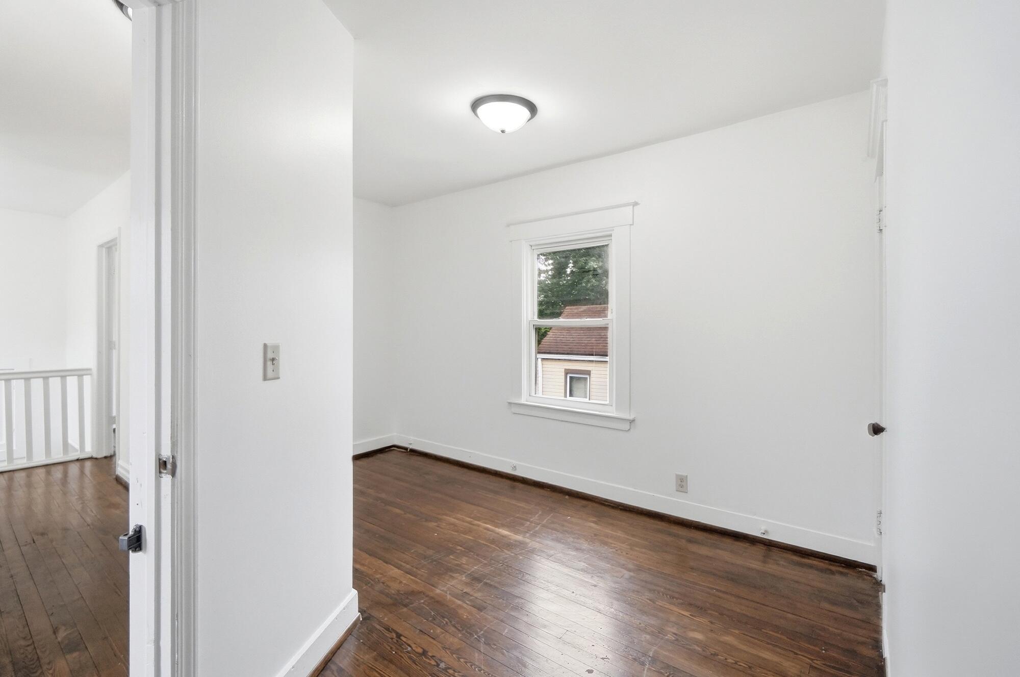 2210 Busse Street Property Photo 30