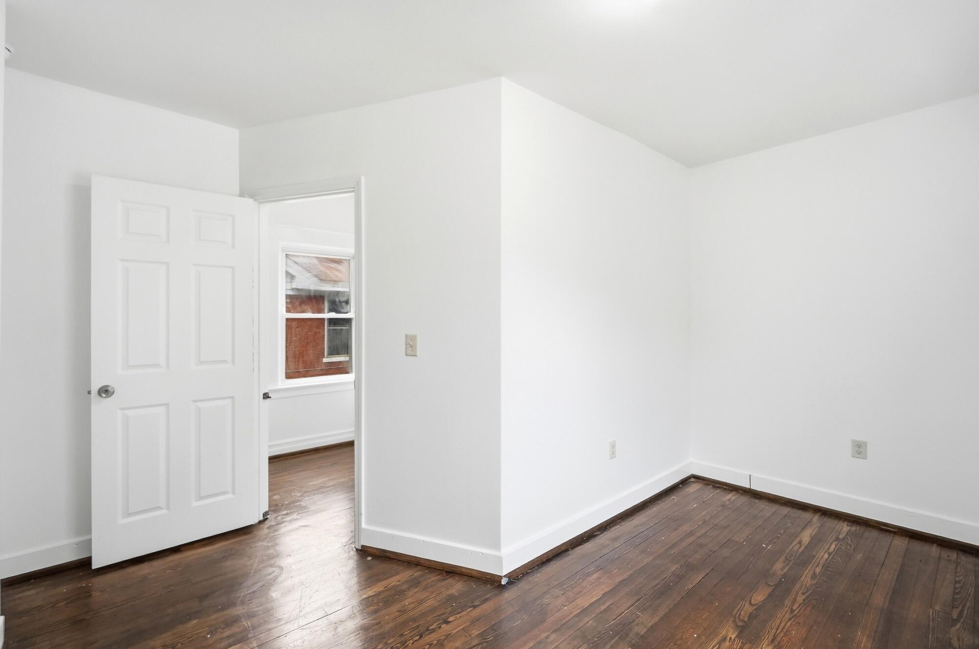 2210 Busse Street Property Photo 31