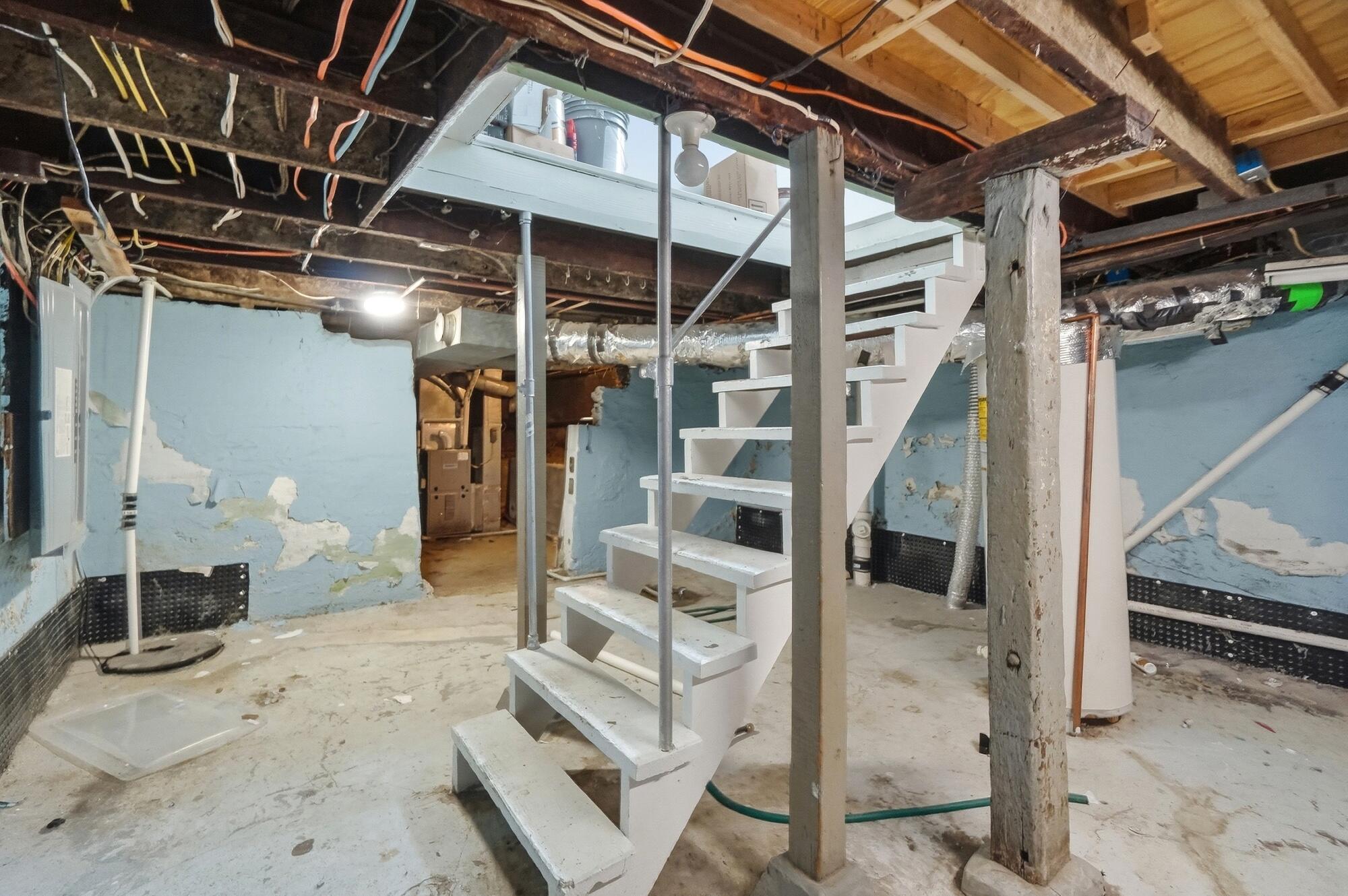2210 Busse Street Property Photo 39