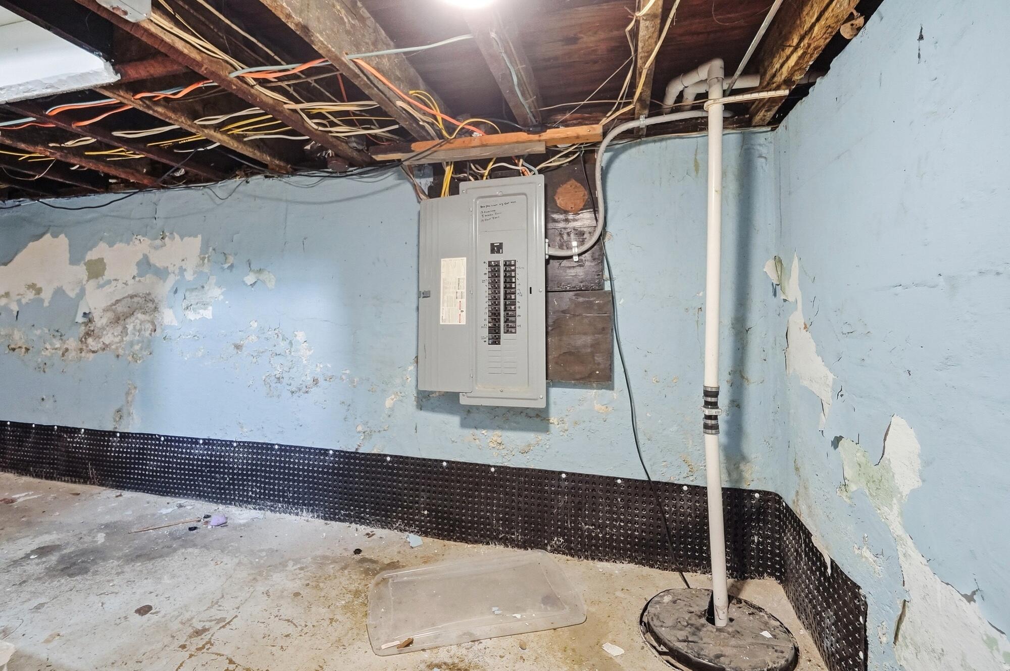 2210 Busse Street Property Photo 40