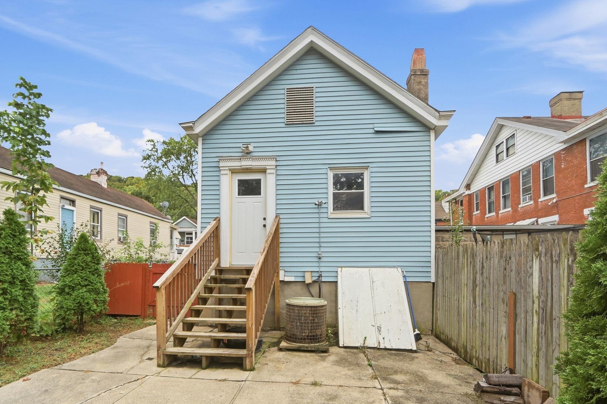 2210 Busse Street Property Photo 43