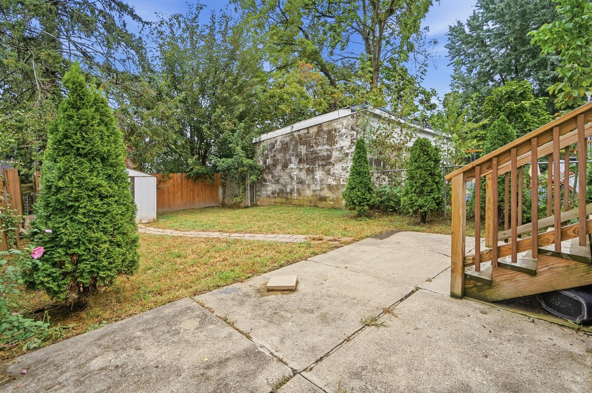 2210 Busse Street Property Photo 46