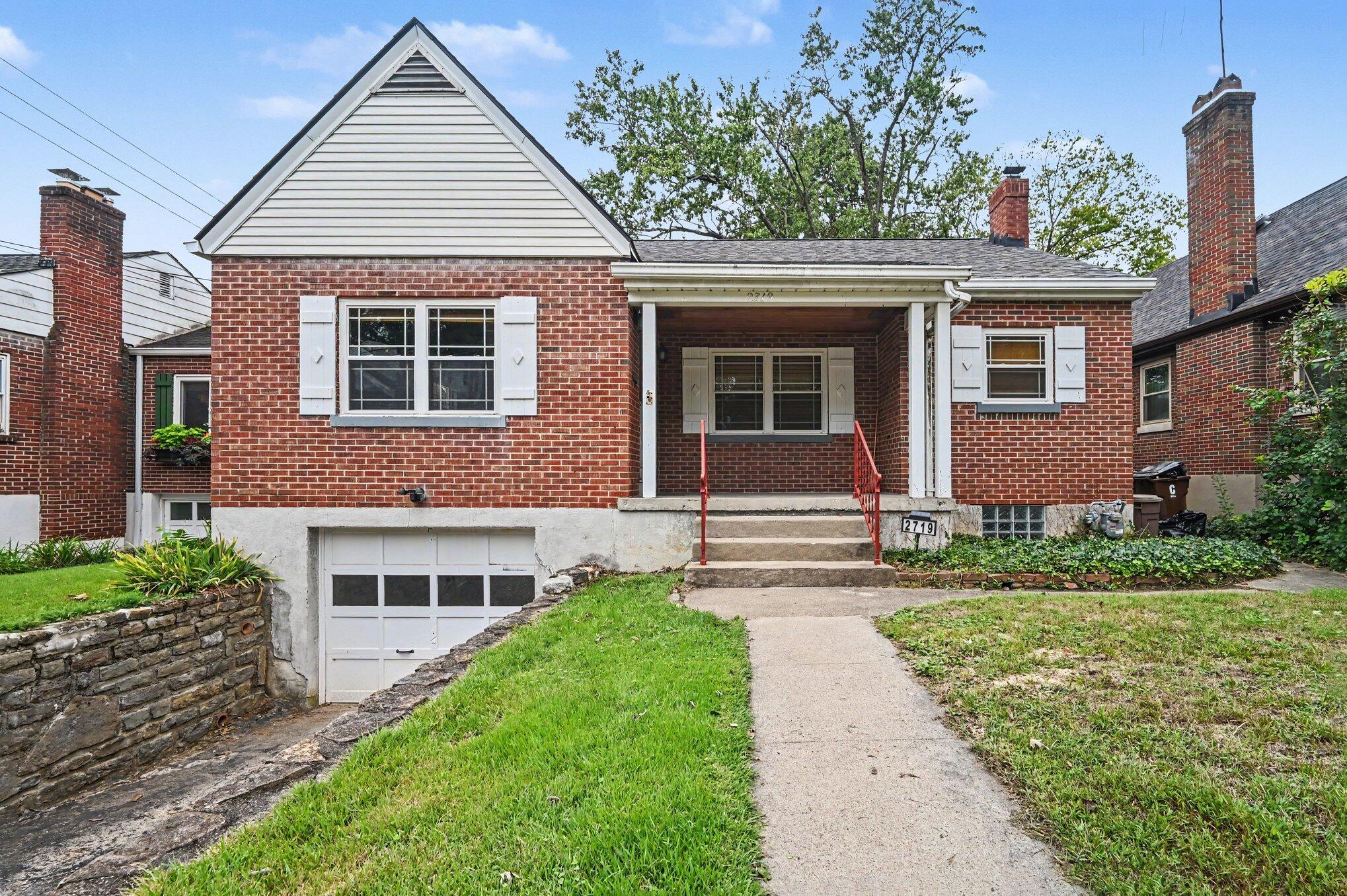 2719 Ashland Avenue Property Photo 1