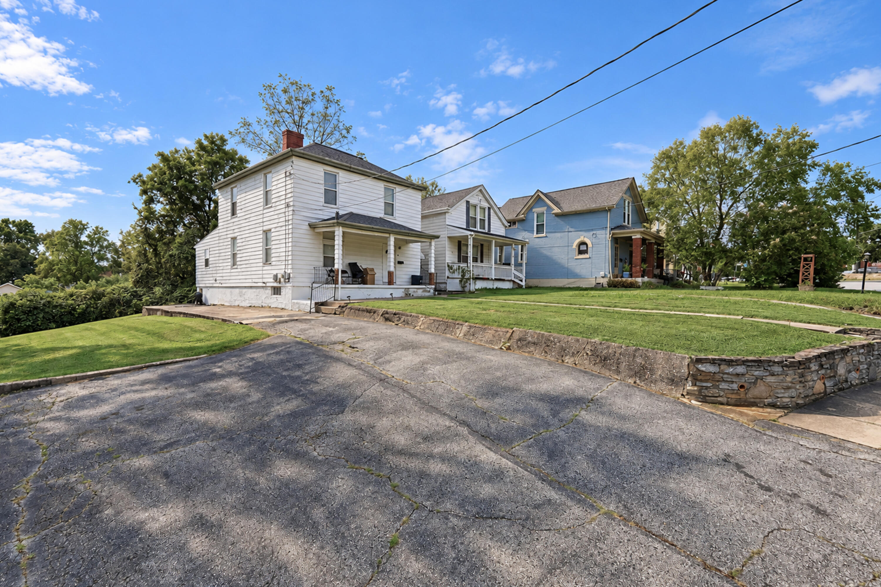 29 River Road Property Photo 2