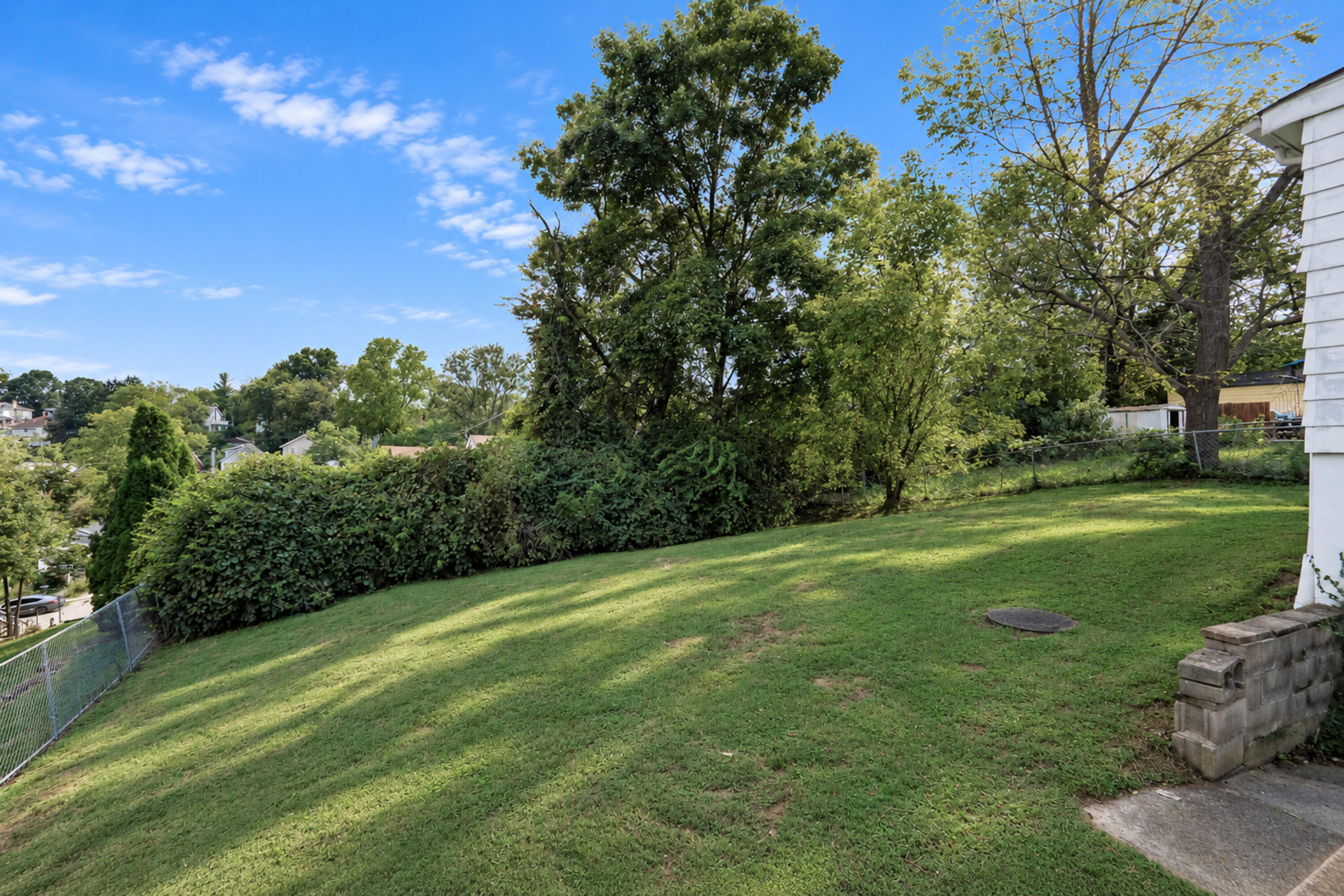29 River Road Property Photo 5