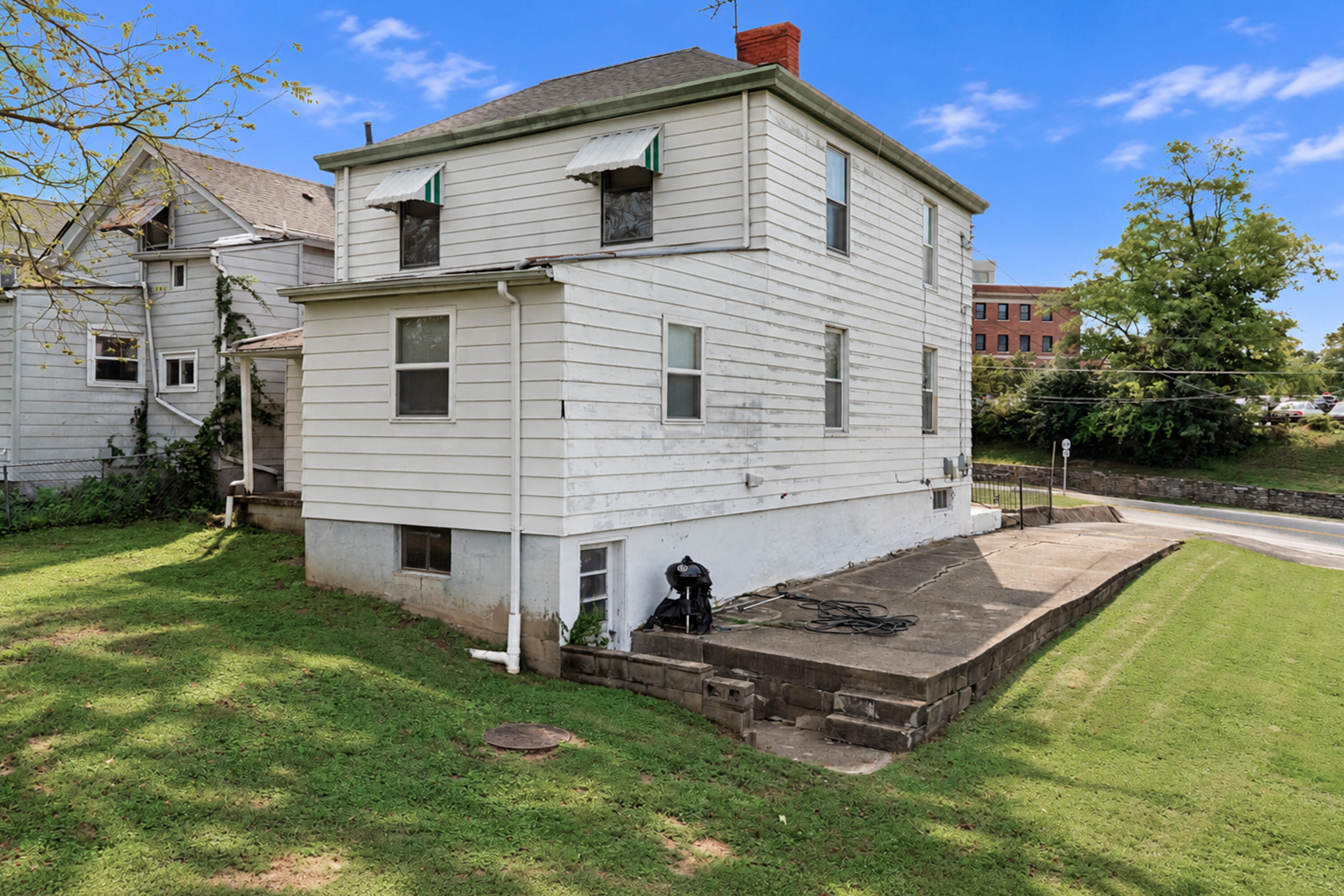 29 River Road Property Photo 6