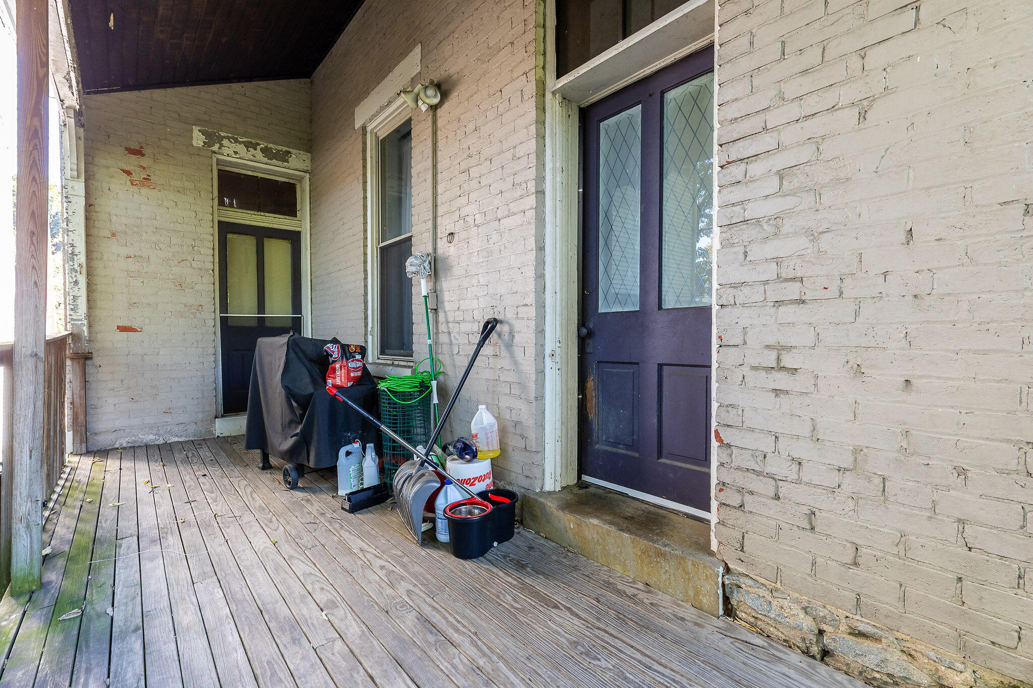 730 Lewis Street Property Photo 16