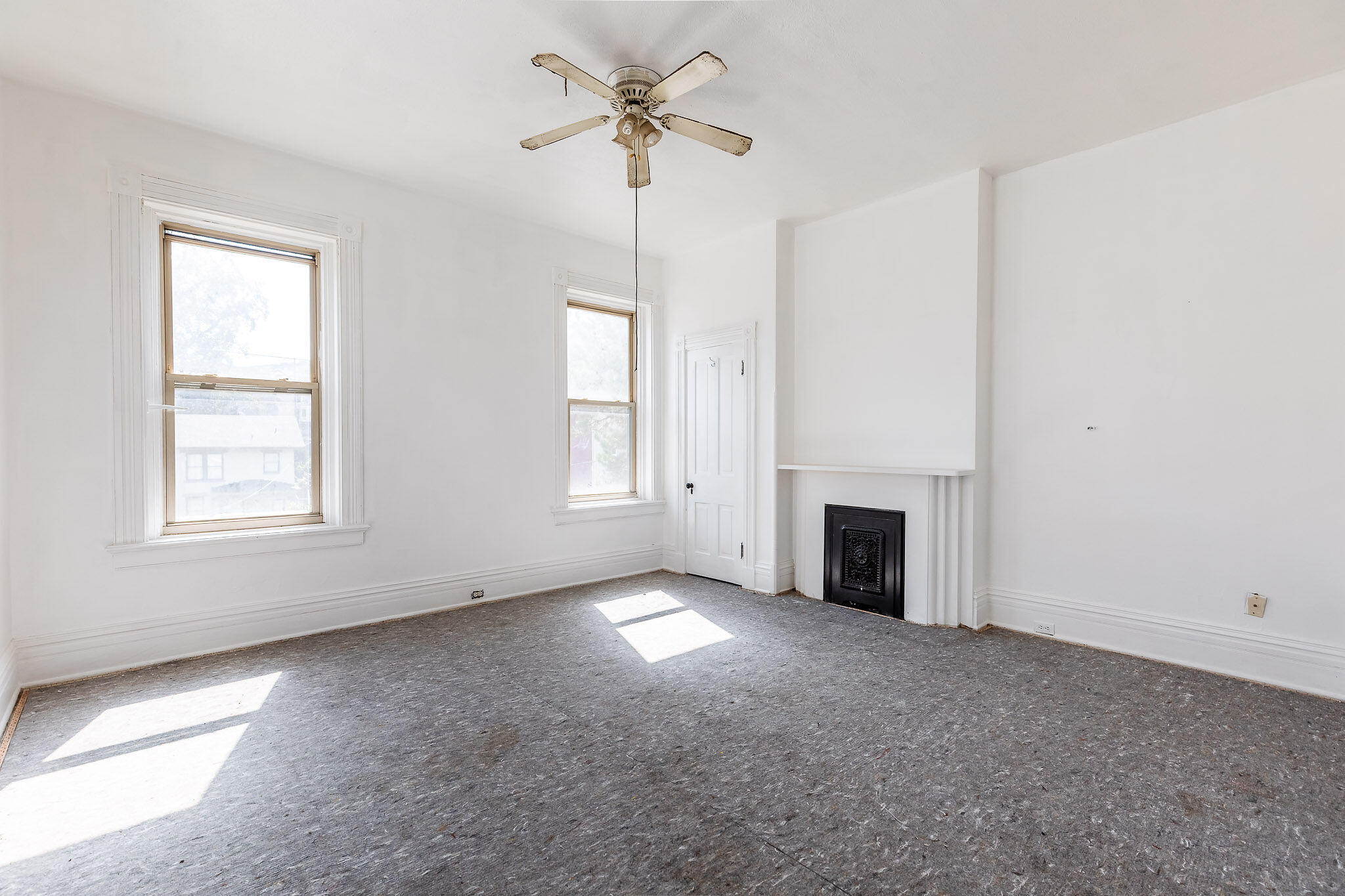730 Lewis Street Property Photo 21