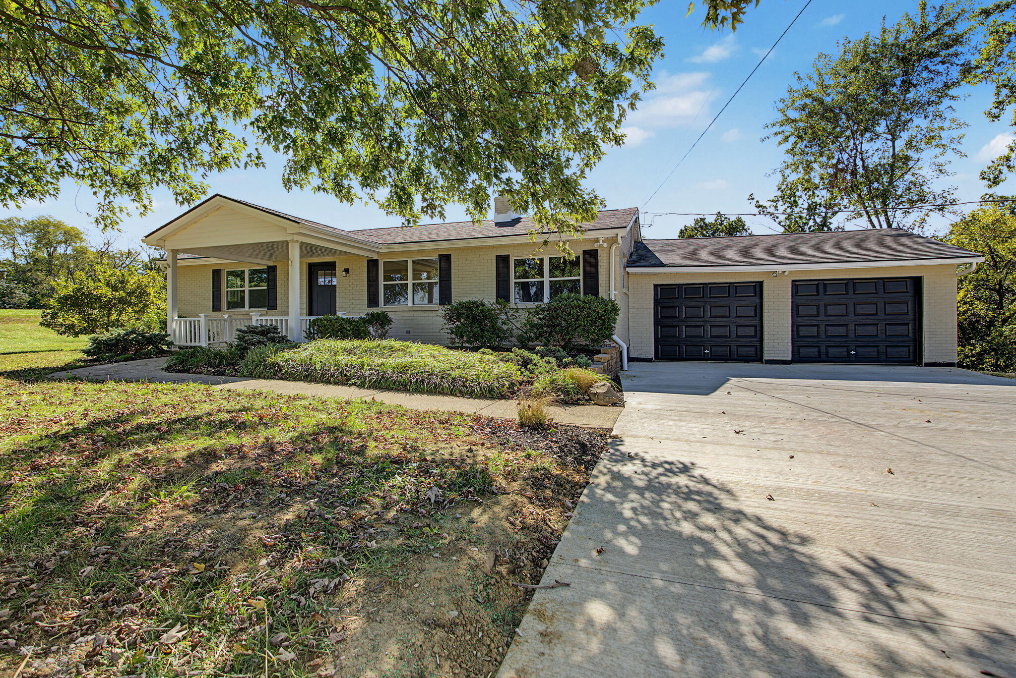 2985 Rich Road Property Photo 1
