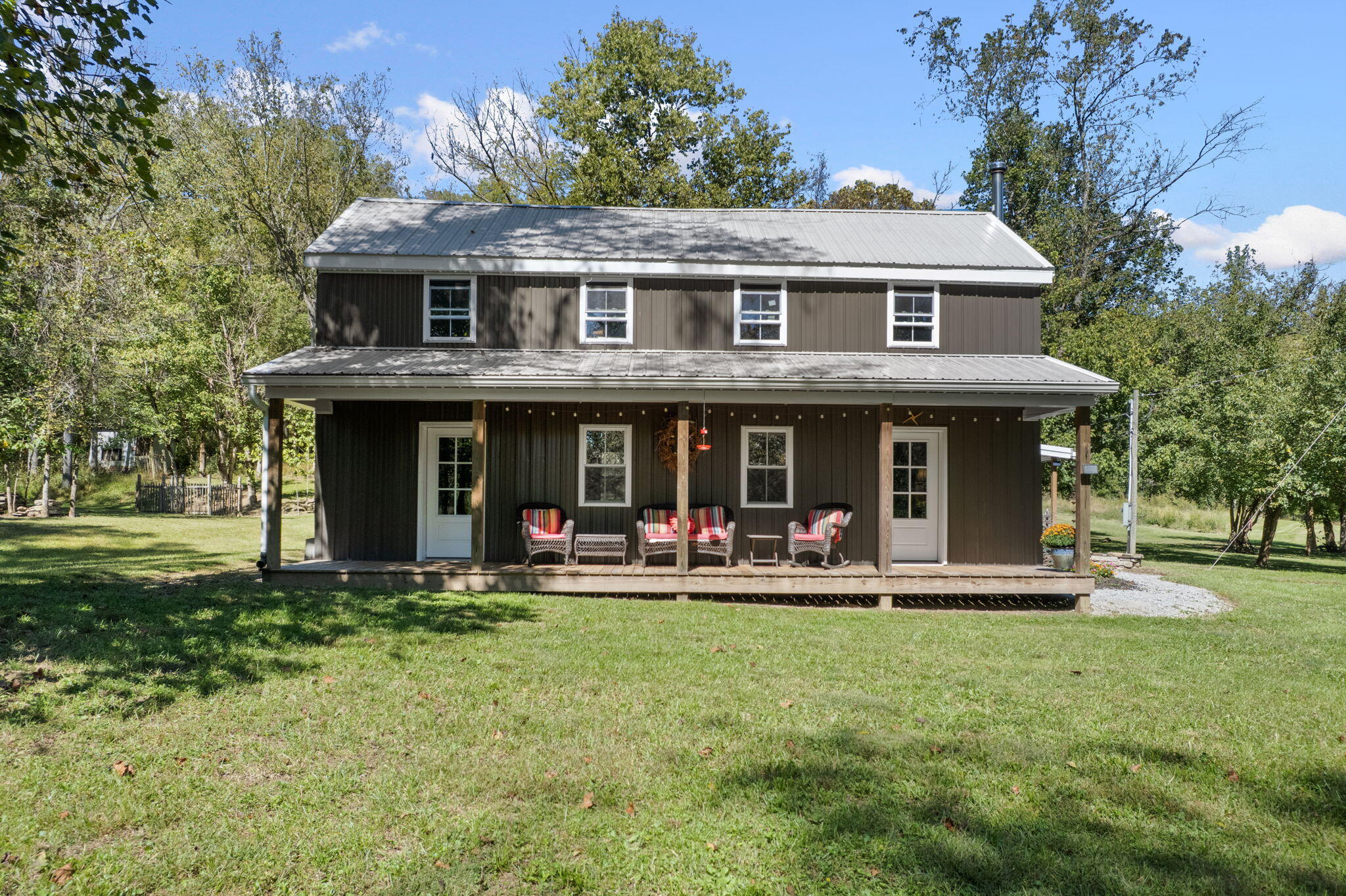925 Lockmier Road Property Photo 1