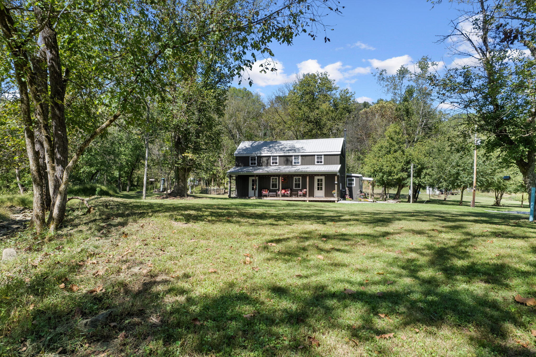 925 Lockmier Road Property Photo 2