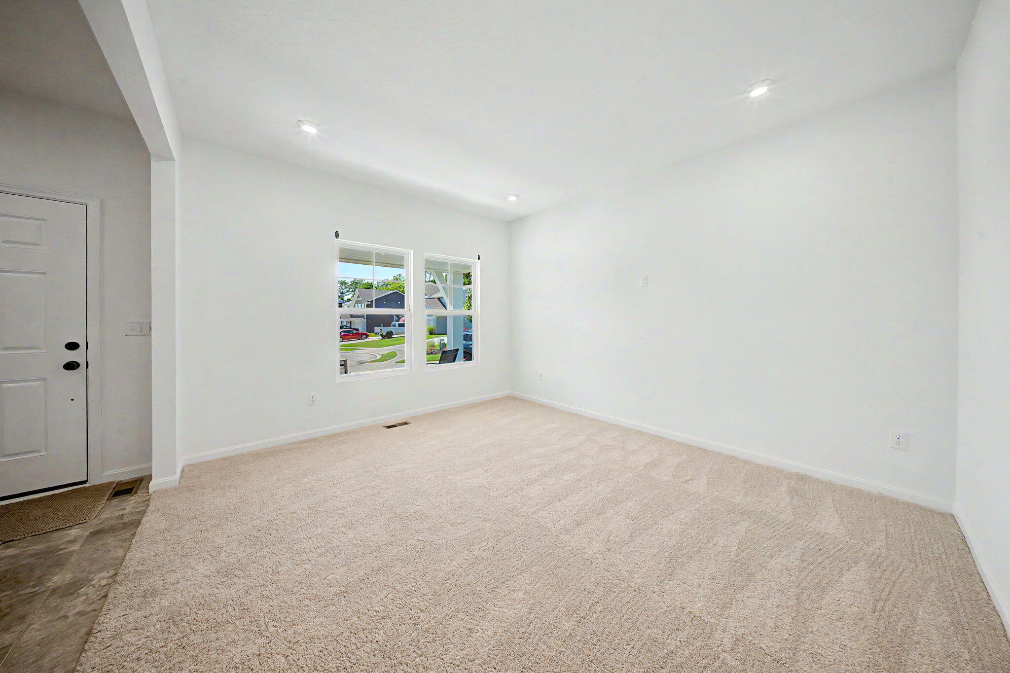 1311 Meadowcrest Circle Property Photo 7