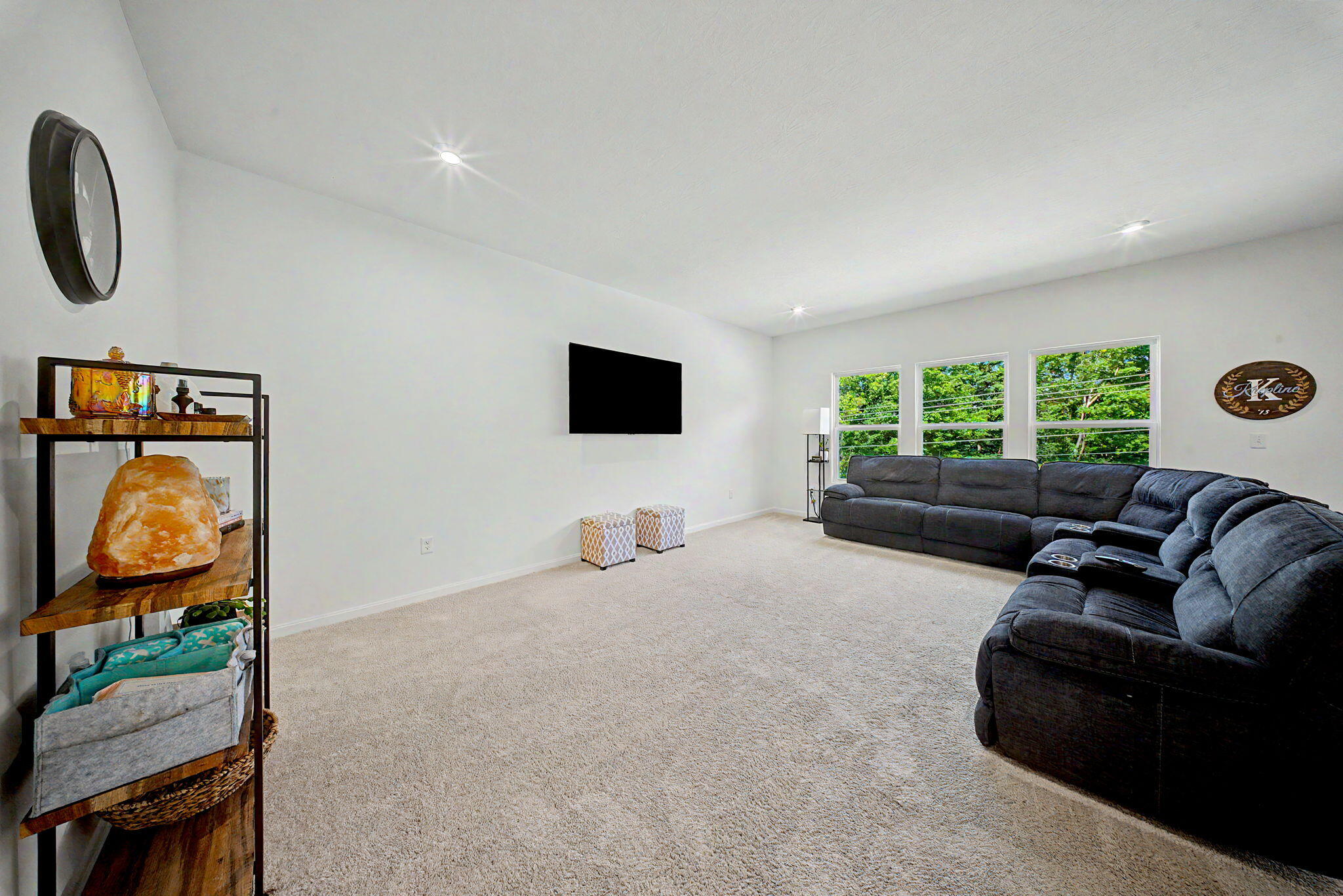 1311 Meadowcrest Circle Property Photo 9