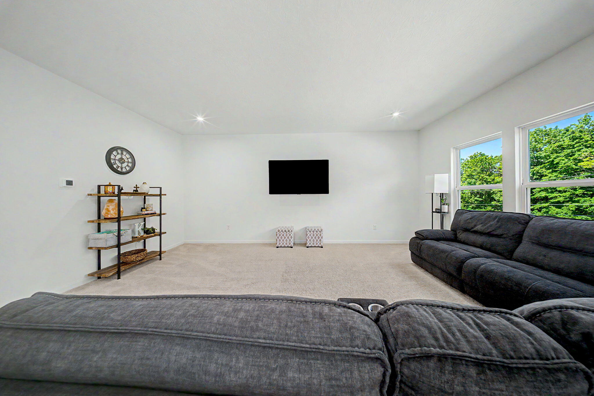 1311 Meadowcrest Circle Property Photo 10