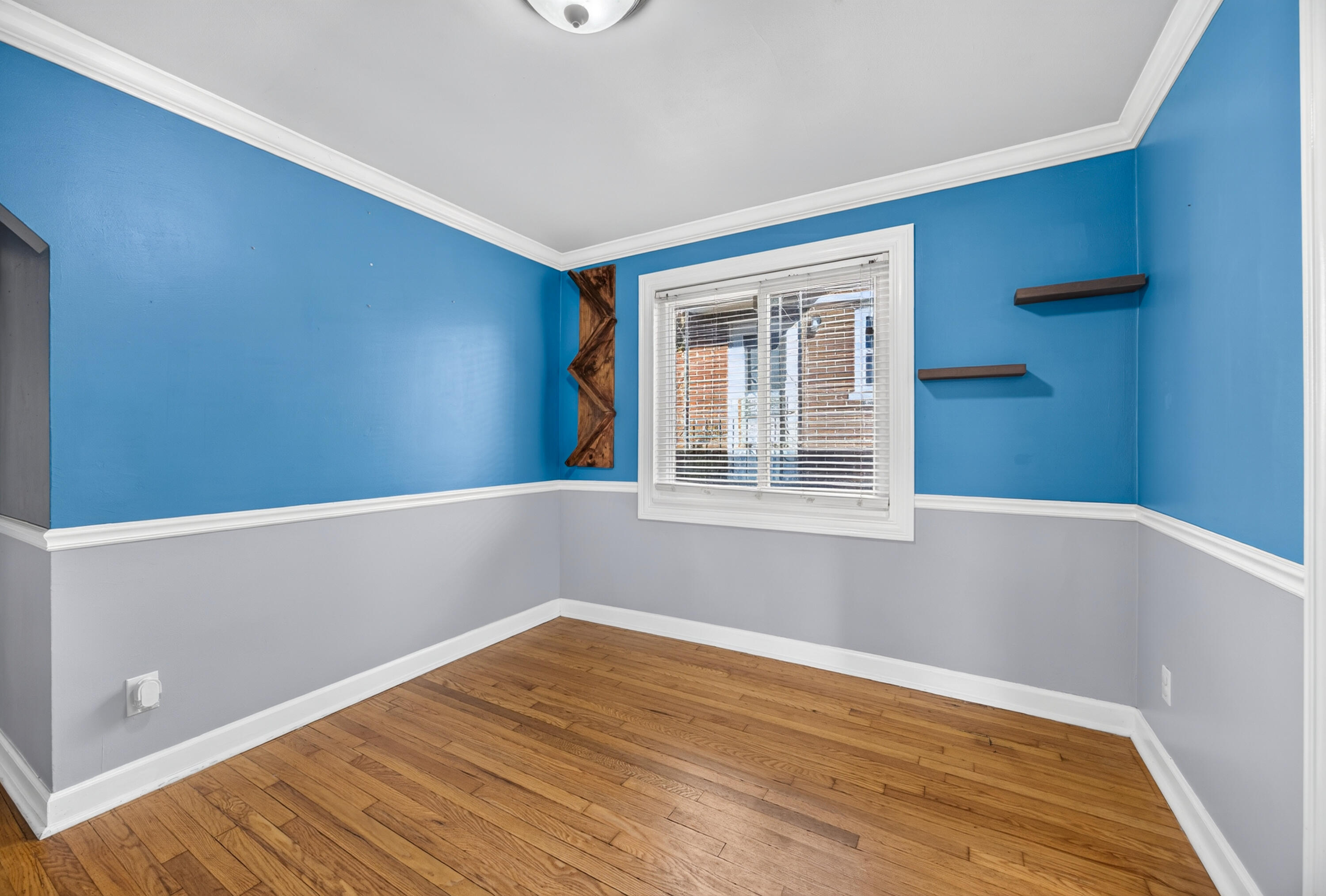 2709 Birch Avenue Property Photo 10