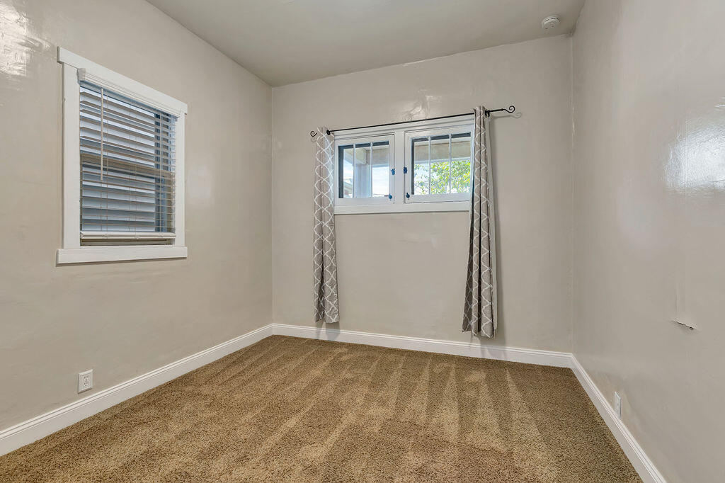 341 Foote Avenue Property Photo 22
