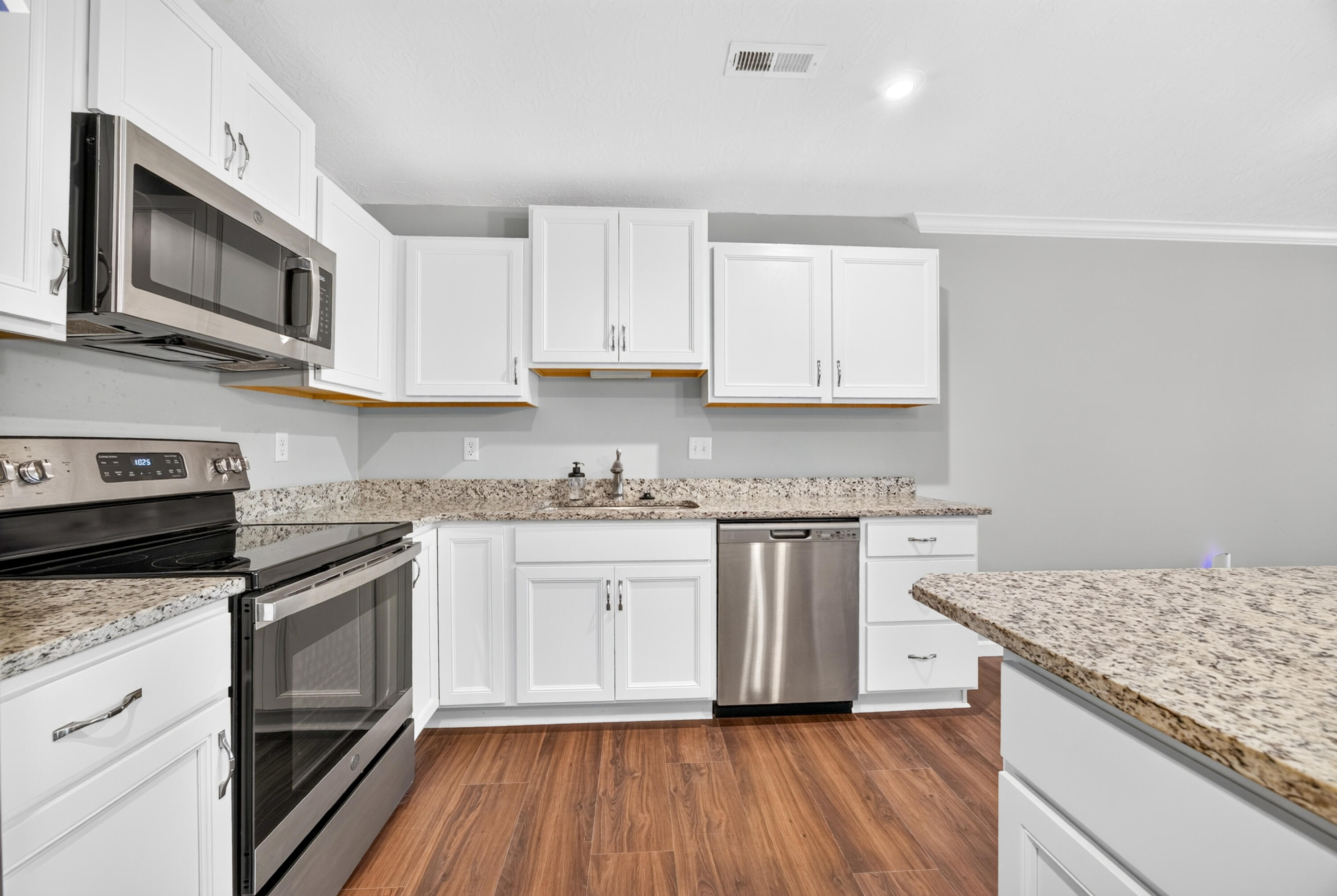 2363 Piazza Ridge Property Photo 9