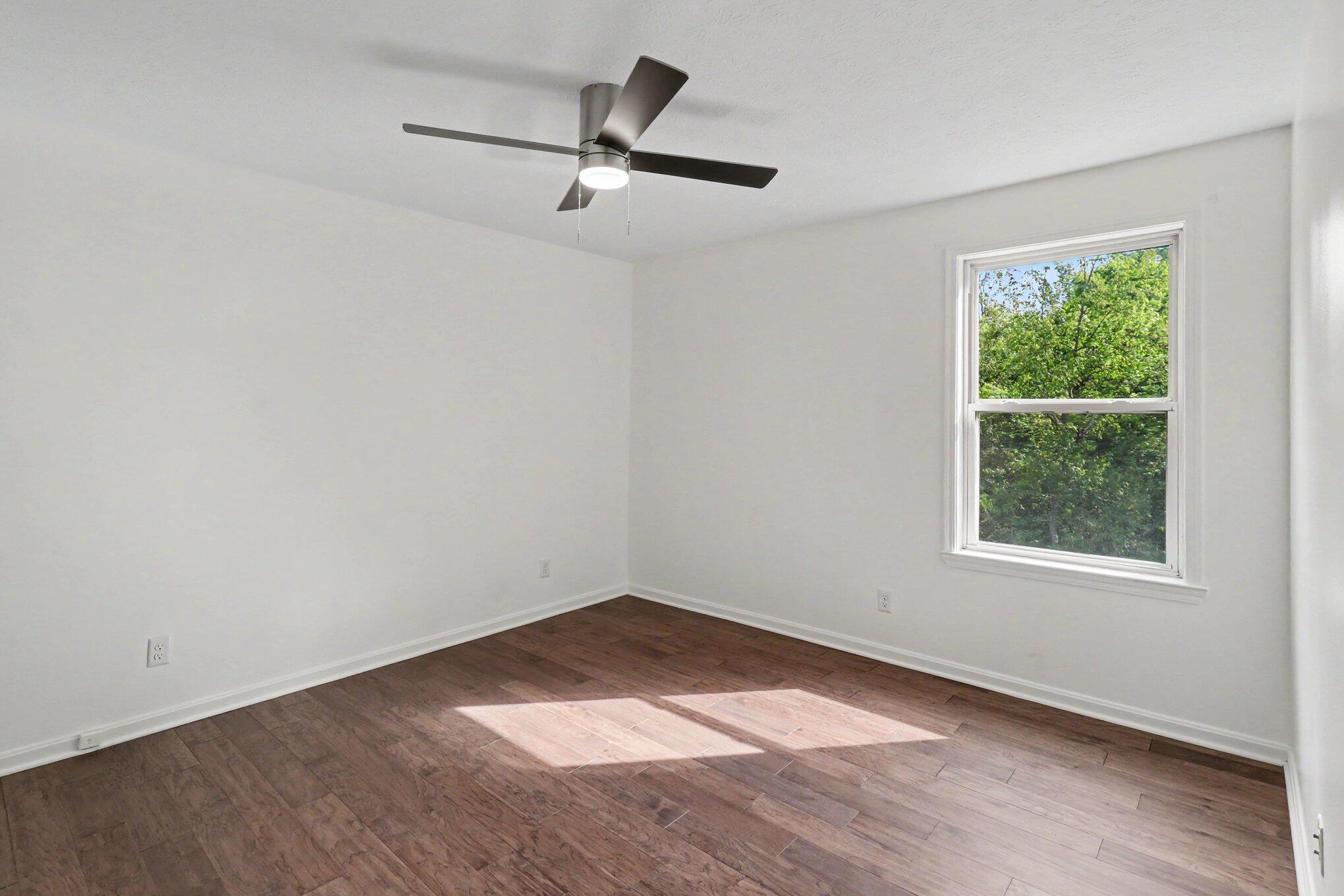643 Elyse Way Property Photo 23