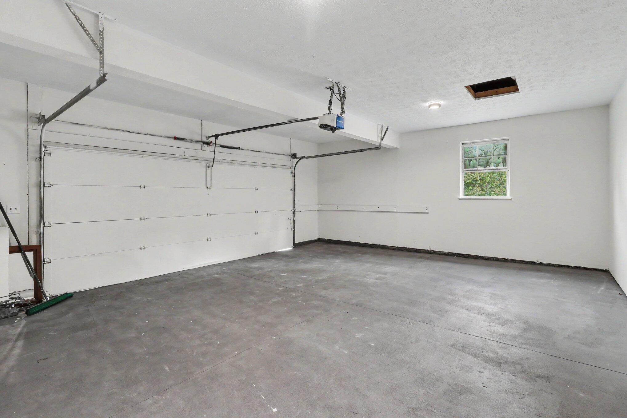 643 Elyse Way Property Photo 24