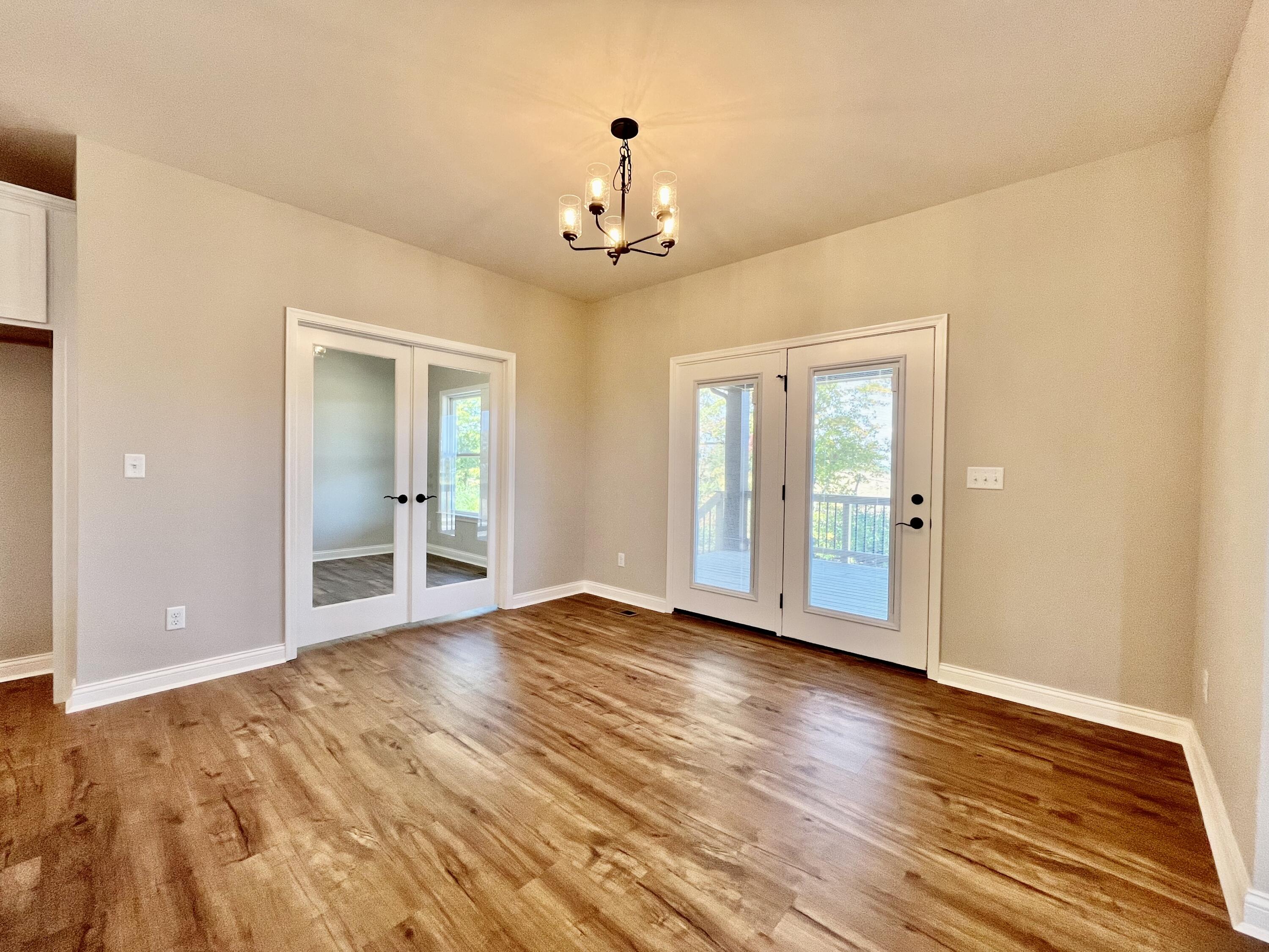8901 Cimmaron Trail Property Photo 5