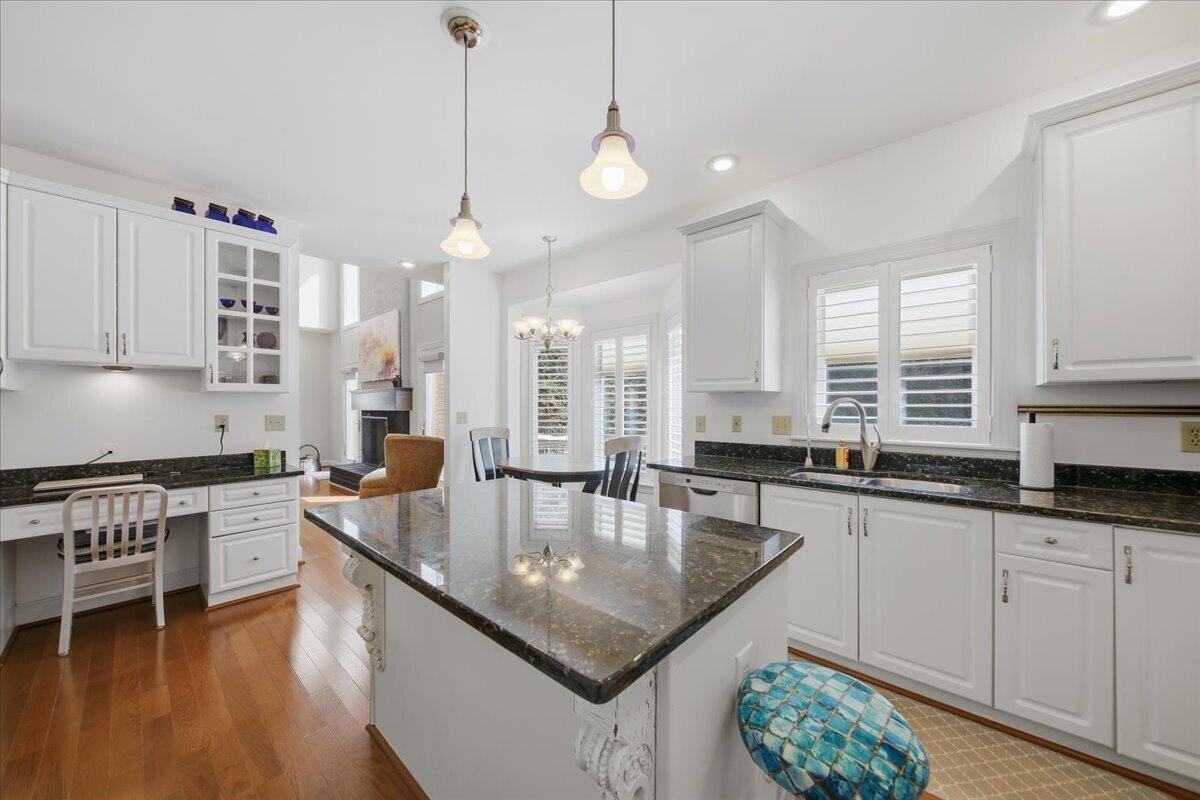 2 Raintree Drive Property Photo 14