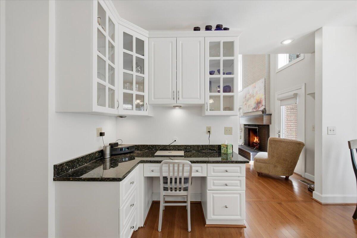 2 Raintree Drive Property Photo 15