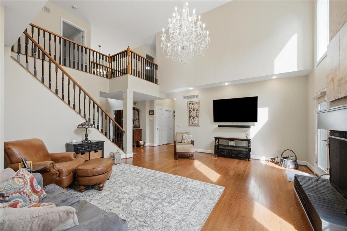 2 Raintree Drive Property Photo 18