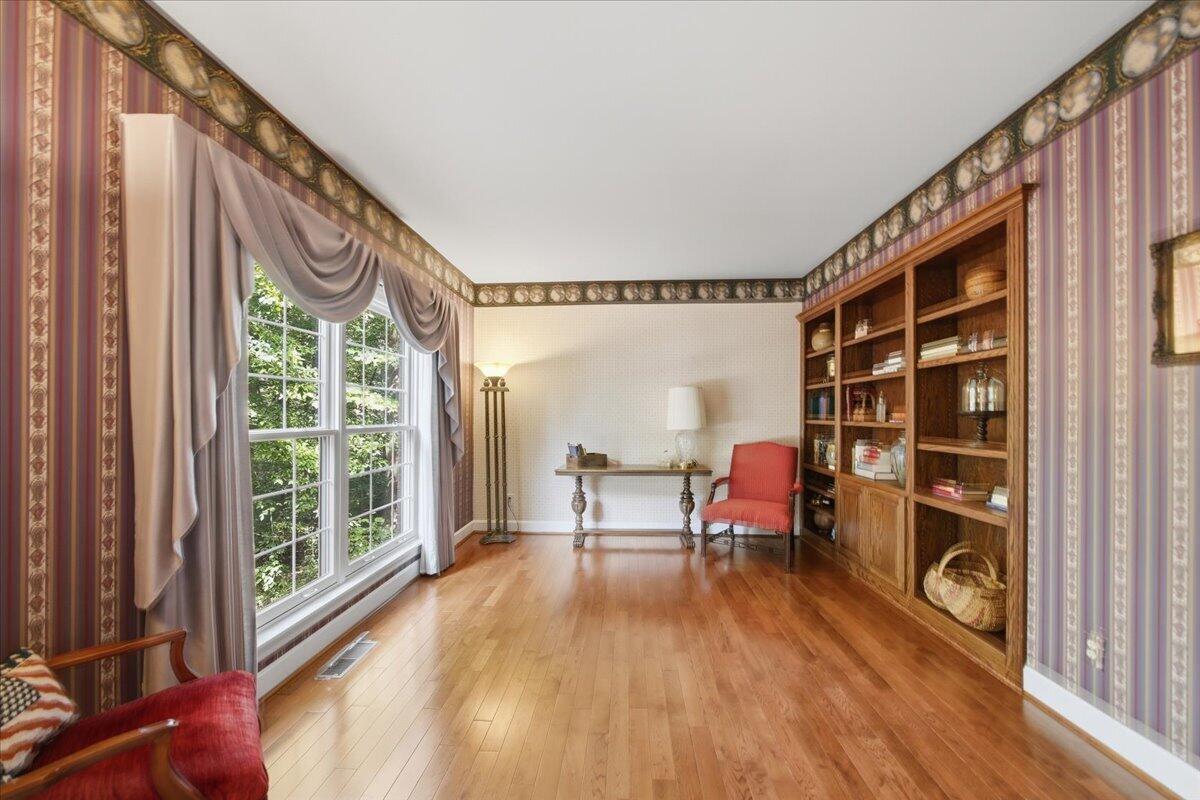 2 Raintree Drive Property Photo 34