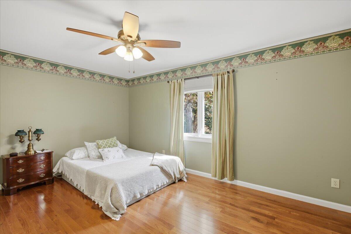 2 Raintree Drive Property Photo 36