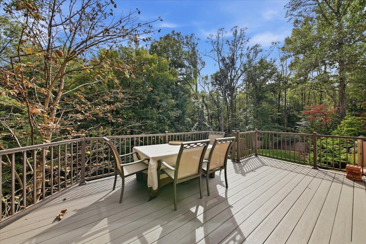 2 Raintree Drive Property Photo 50