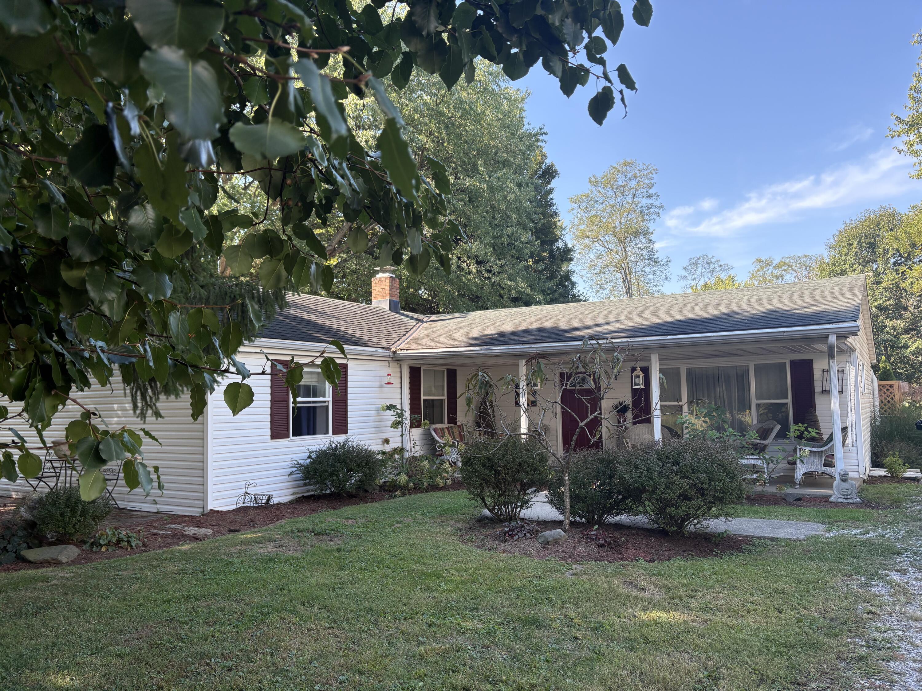 2929 Watts Road Property Photo 1